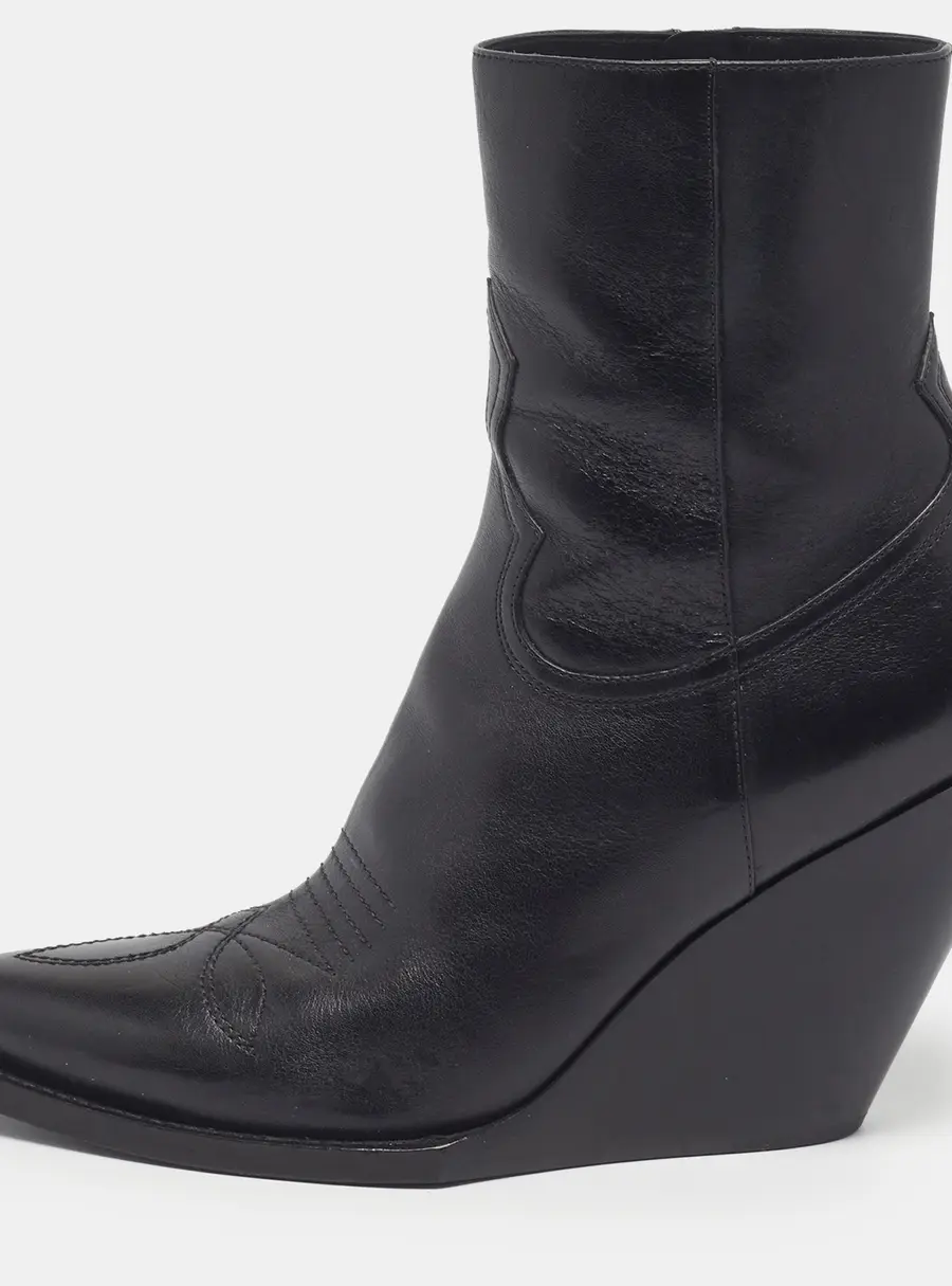 Celine Western Stiched Size 40 Black Leather Wedge Ankle Boots