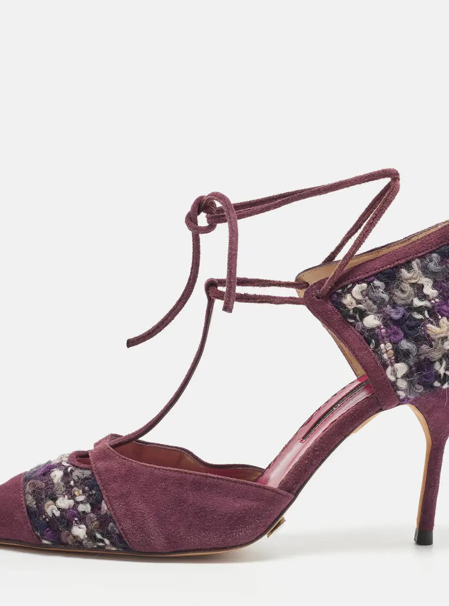 CH Carolina Herrera Size 40 Purple Suede and Tweed T-strap Ankle Tie Sandals
