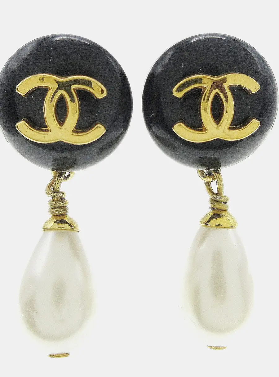 Chanel Vintage CC Round Black Resin Artificial Pearl Drop Clip -On Women's Earrings