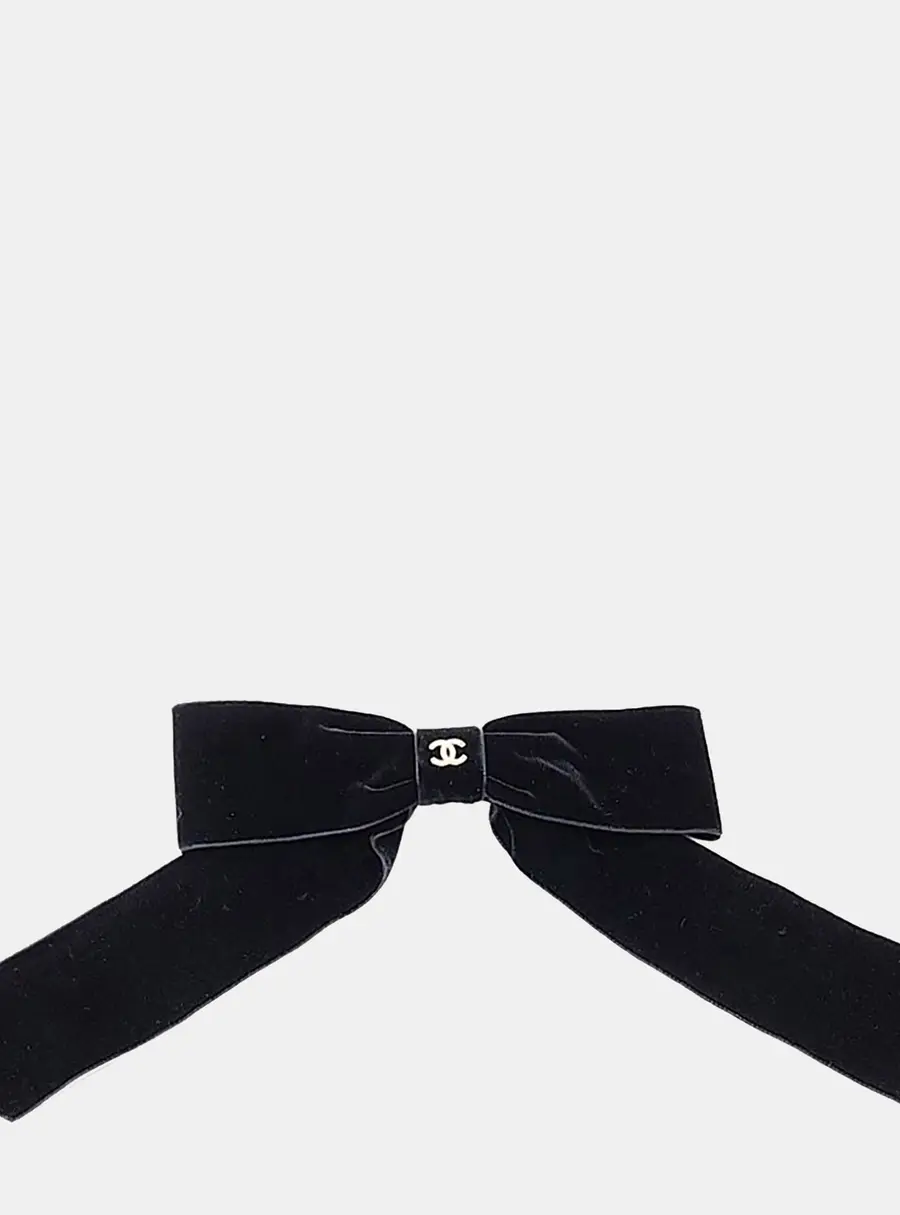 Chanel Black velvet ribbon hairpin