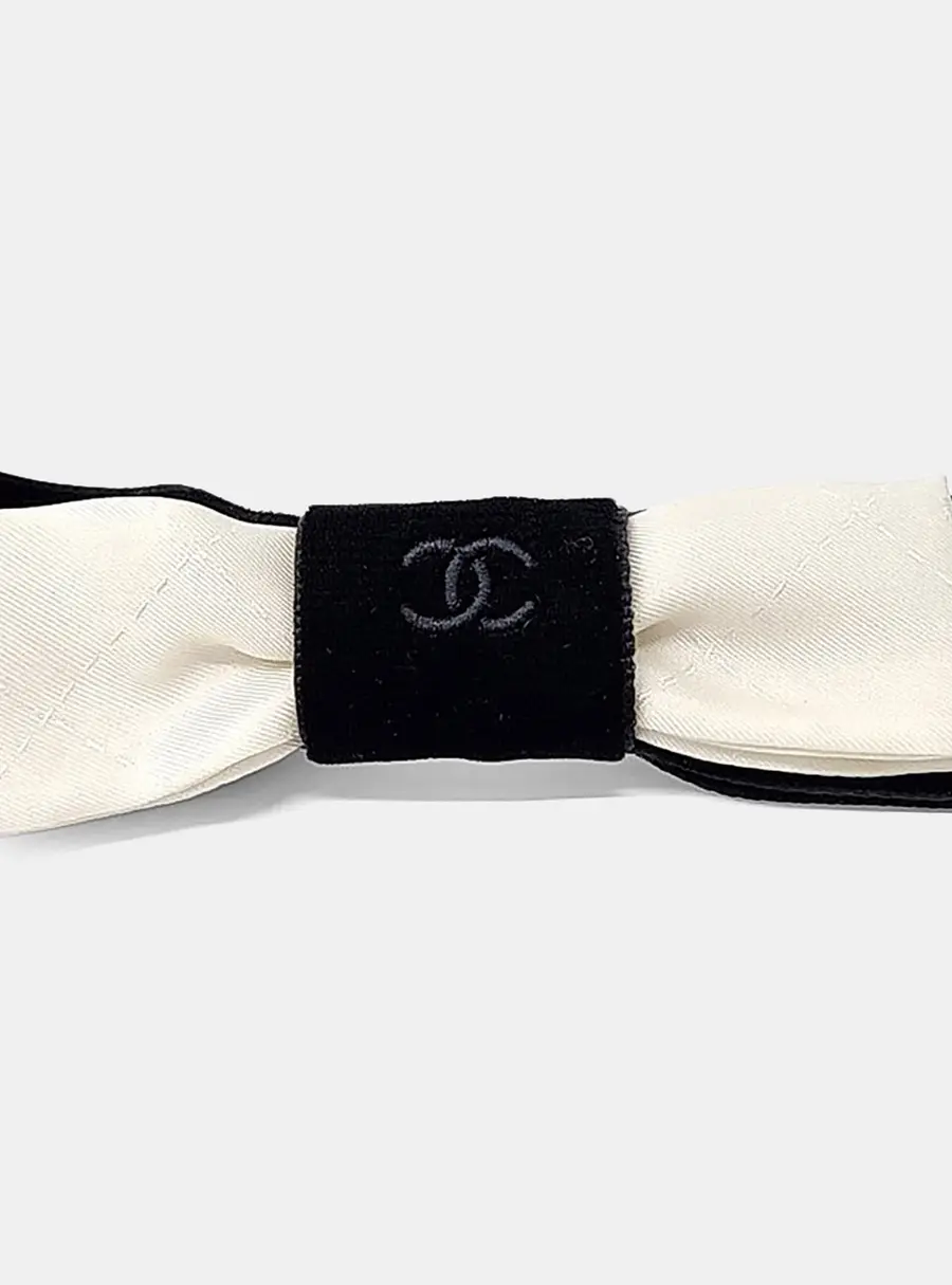 Chanel ribbon hairpin