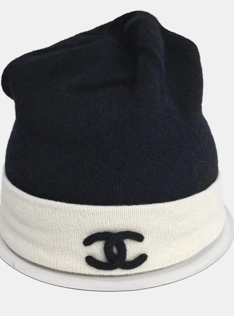Chanel Black/White Cashmere Beanie