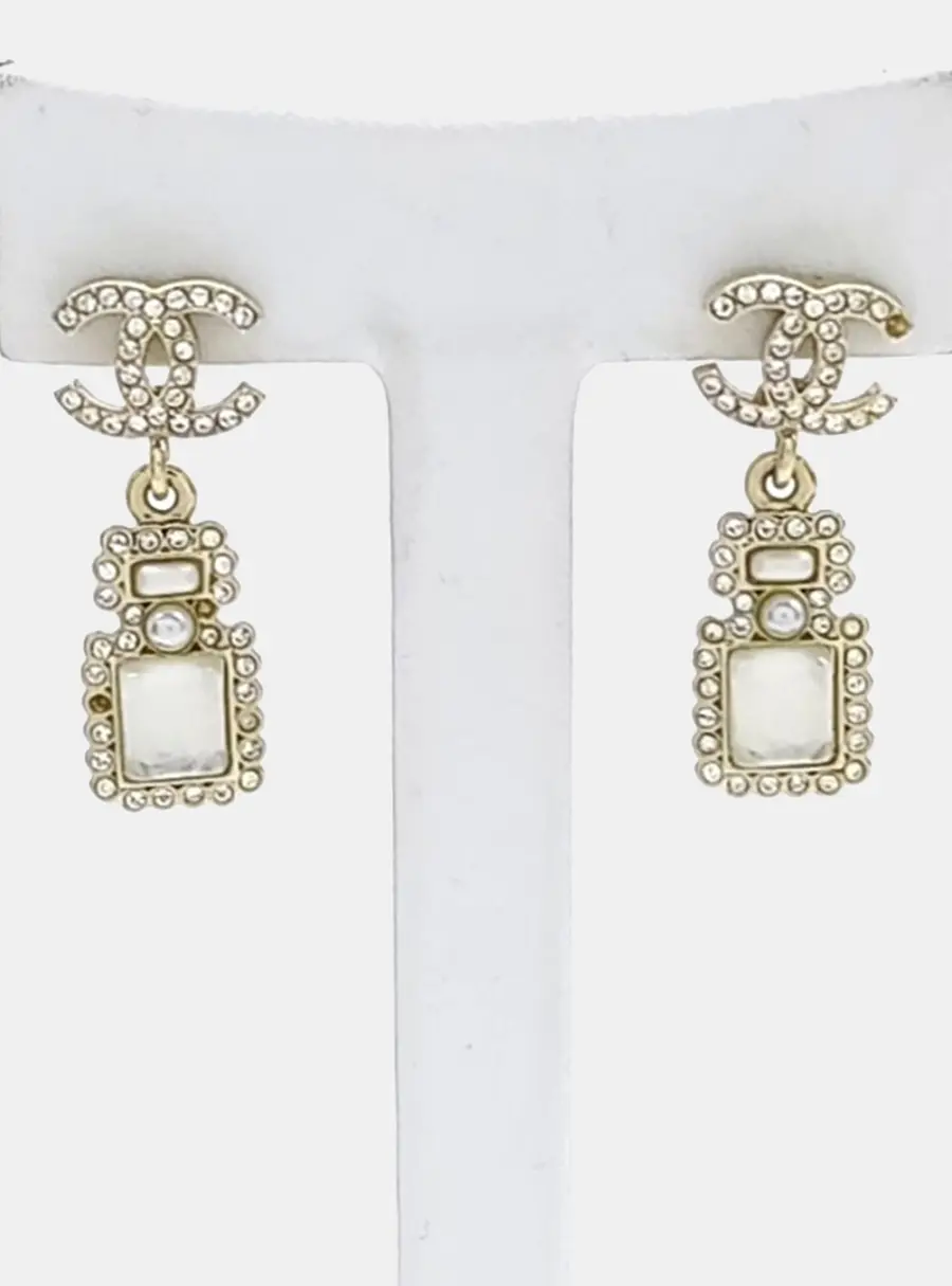Chanel Metal earrings