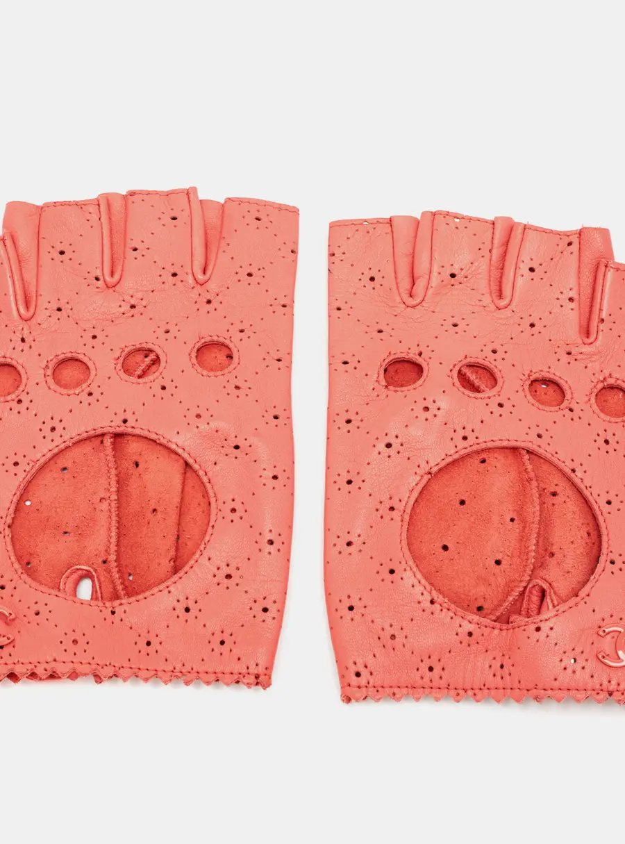 Chanel CC Size 7.5 Fingerless Gloves Pink Perforated Leather