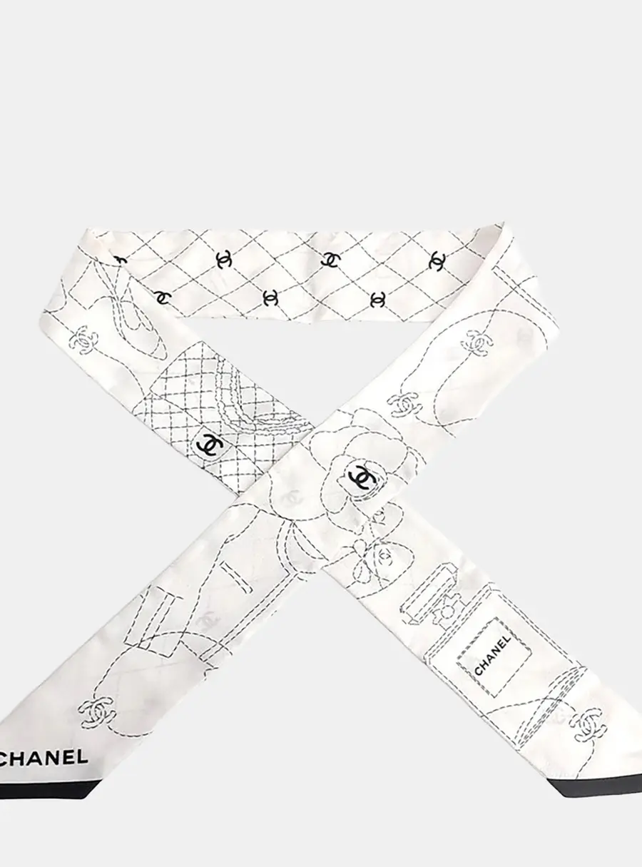 Chanel Twilly Scarf AA8385