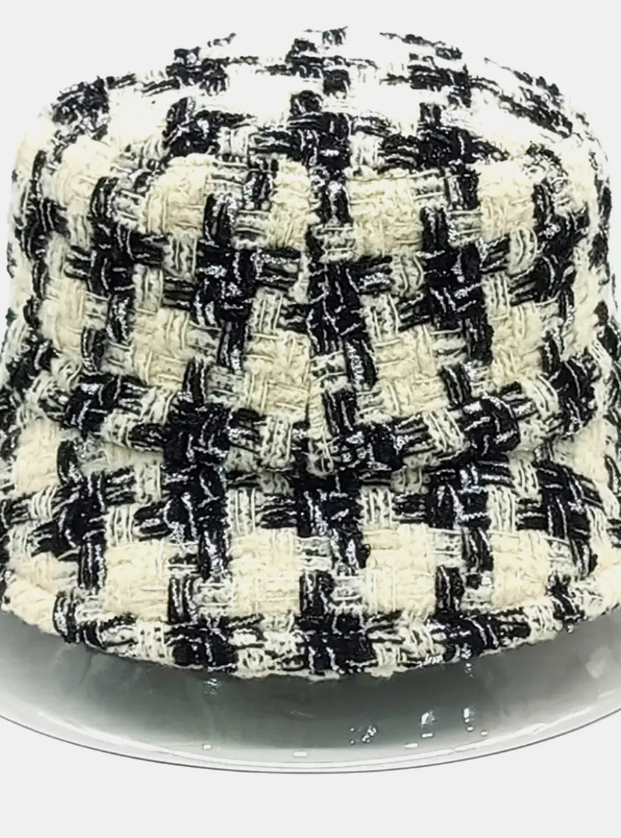 Chanel Houndstooth Black/White Tweed Bucket Hat Size S