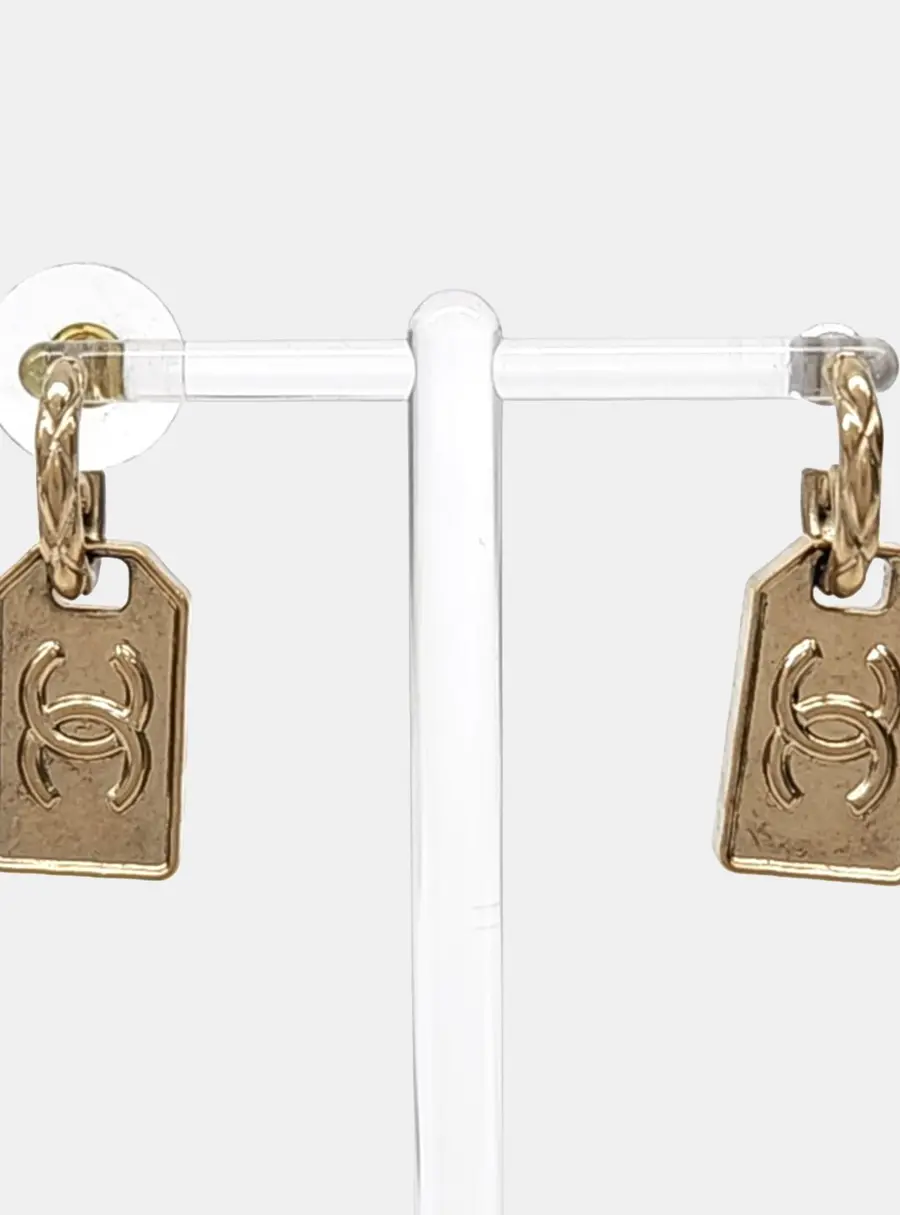 Chanel Metal earrings
