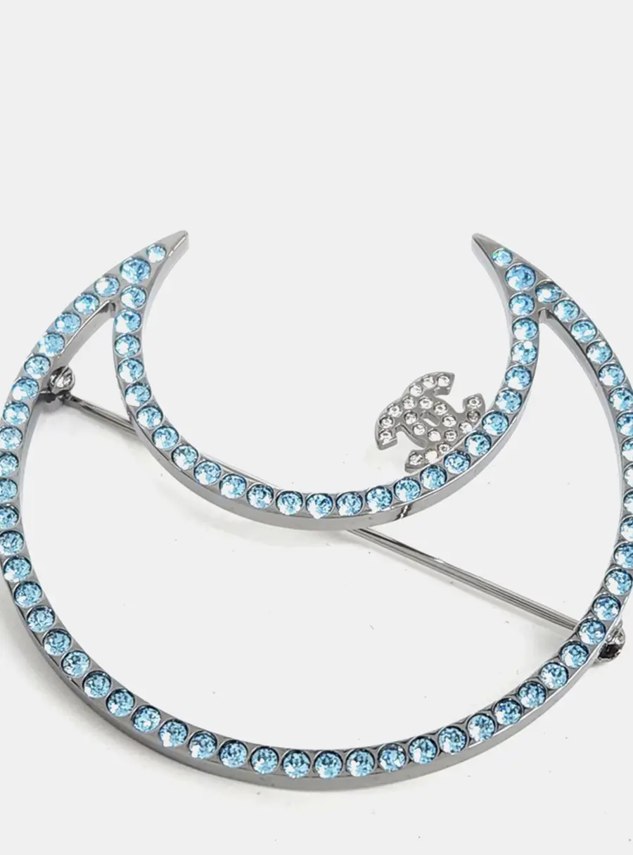 Chanel CC Blue/Silver Brooch