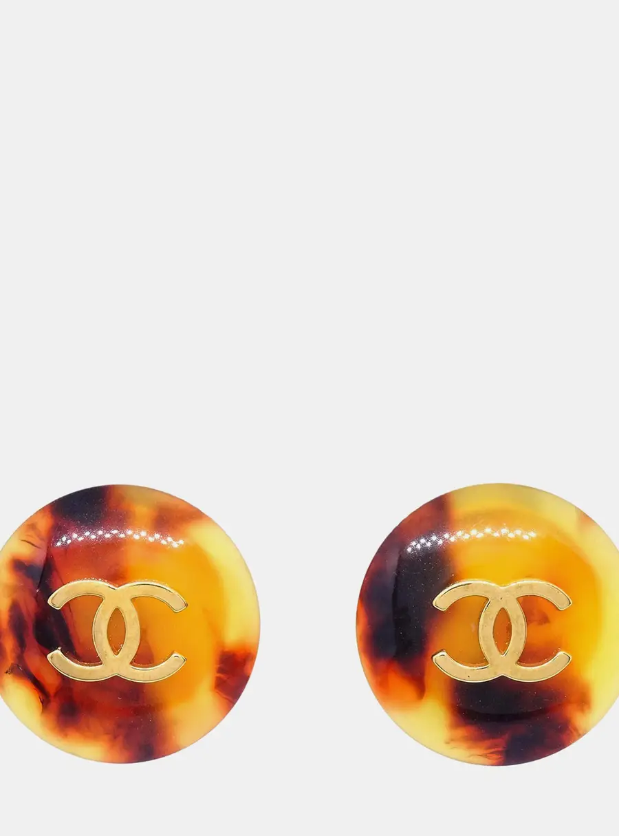 Chanel Vintage 97P Button CC Gold Brown Faux Tortoiseshell Women's Clip -On Earrings