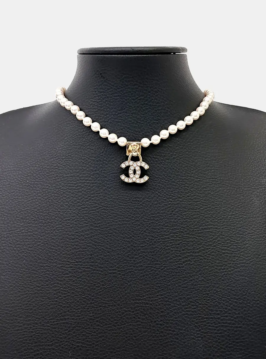 Chanel CC Logo Gold Crystals Pearls Necklace AB6630