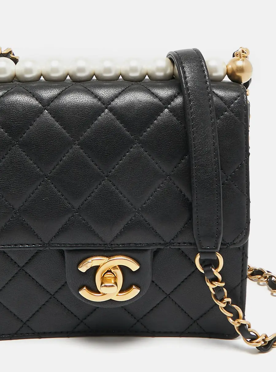 Chanel Black Quilted Leather Chic Pearl Crossbody Bag