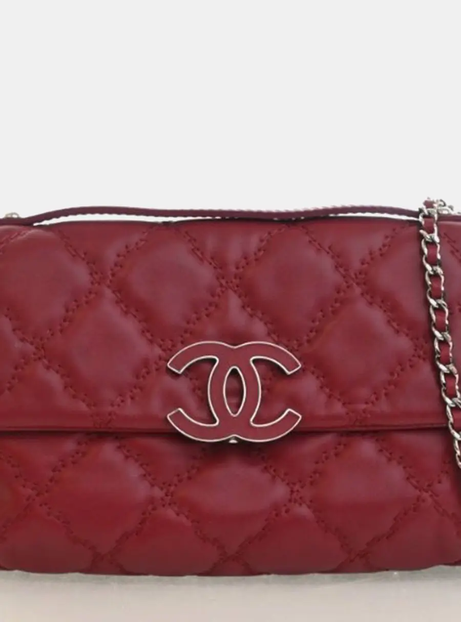 Chanel Hamptons Red Quilted Calfskin Leather Clutch Bag