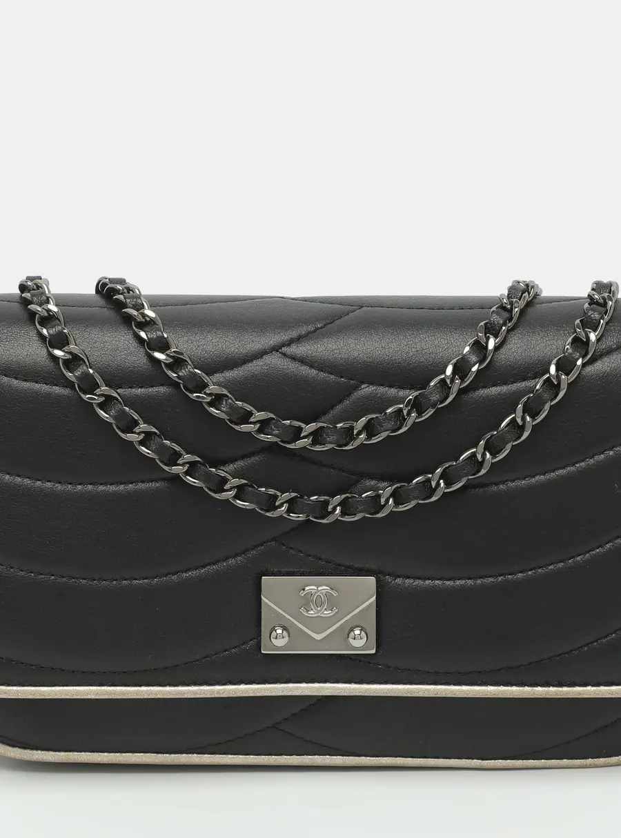 Chanel Pagoda Black Leather Wallet On Chain
