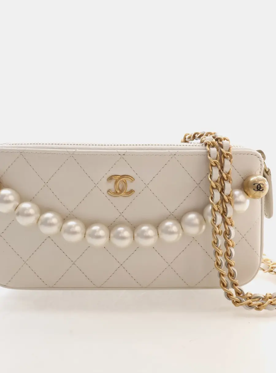Chanel Chic Pearls Quilted Lambskin Leather Double Zip Clutch with Chain White Lambskin Leather Clutch Bag