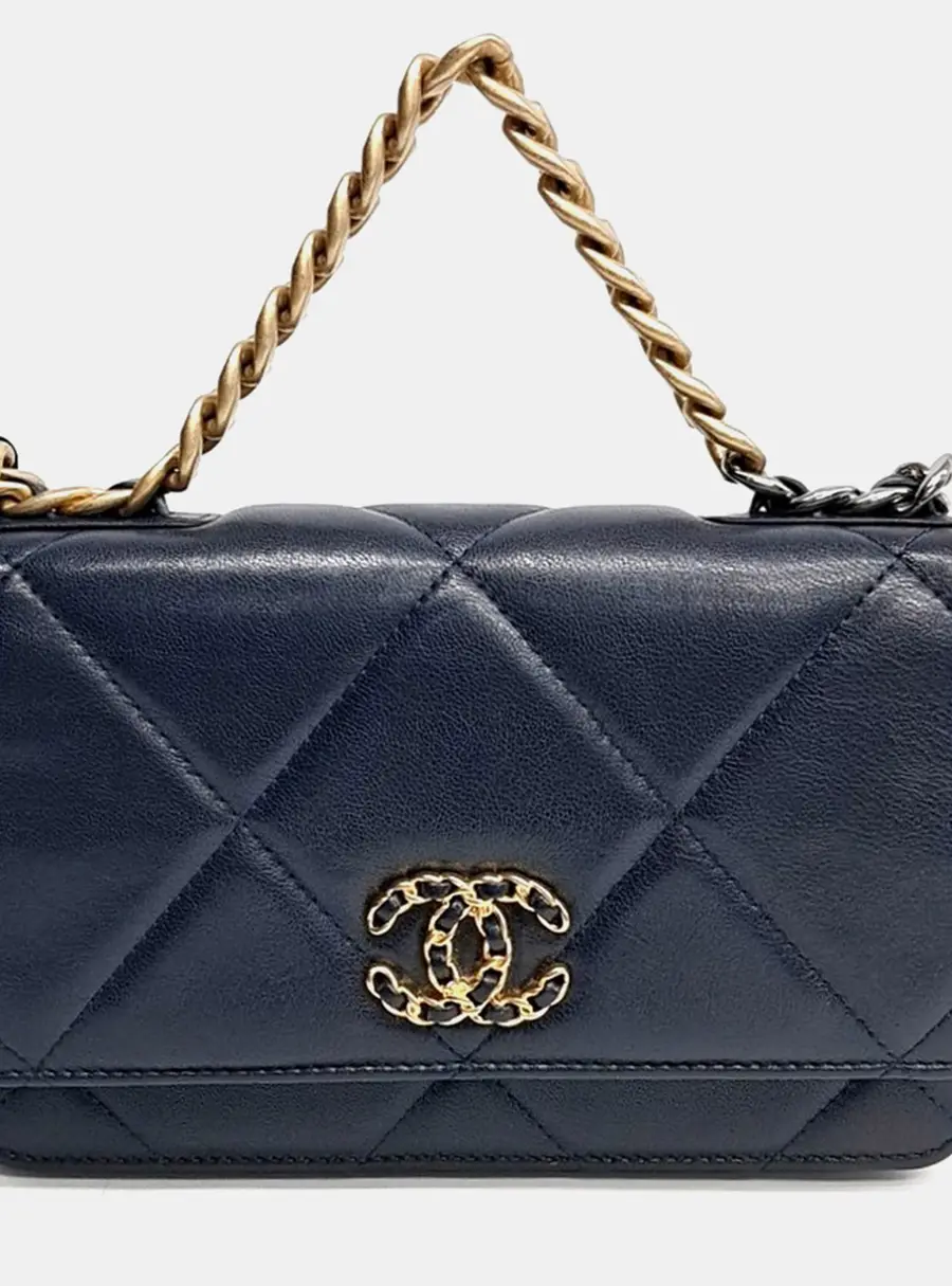 Chanel Navy Blue Leather WOC 19 Mini Crossbody Bag AP0957