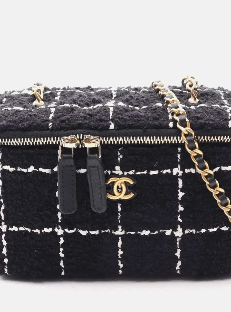 Chanel Pearl Crush Small Black White Tweed Gold Tone Hardware Vanity Shoulder Bag