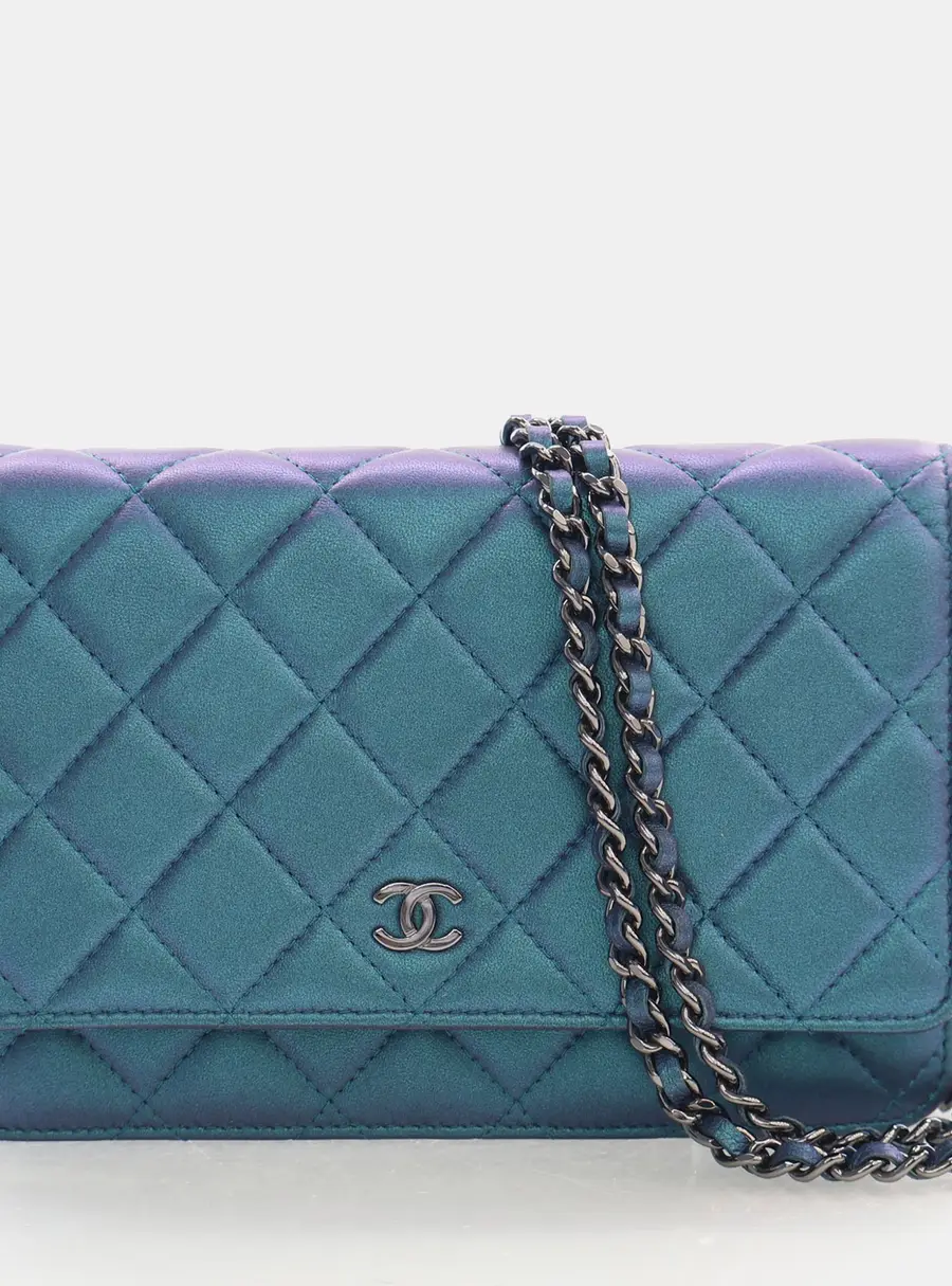 Chanel Iridescent Classic Wallet On Chain Multicolor Lambskin Leather Wallet Bag