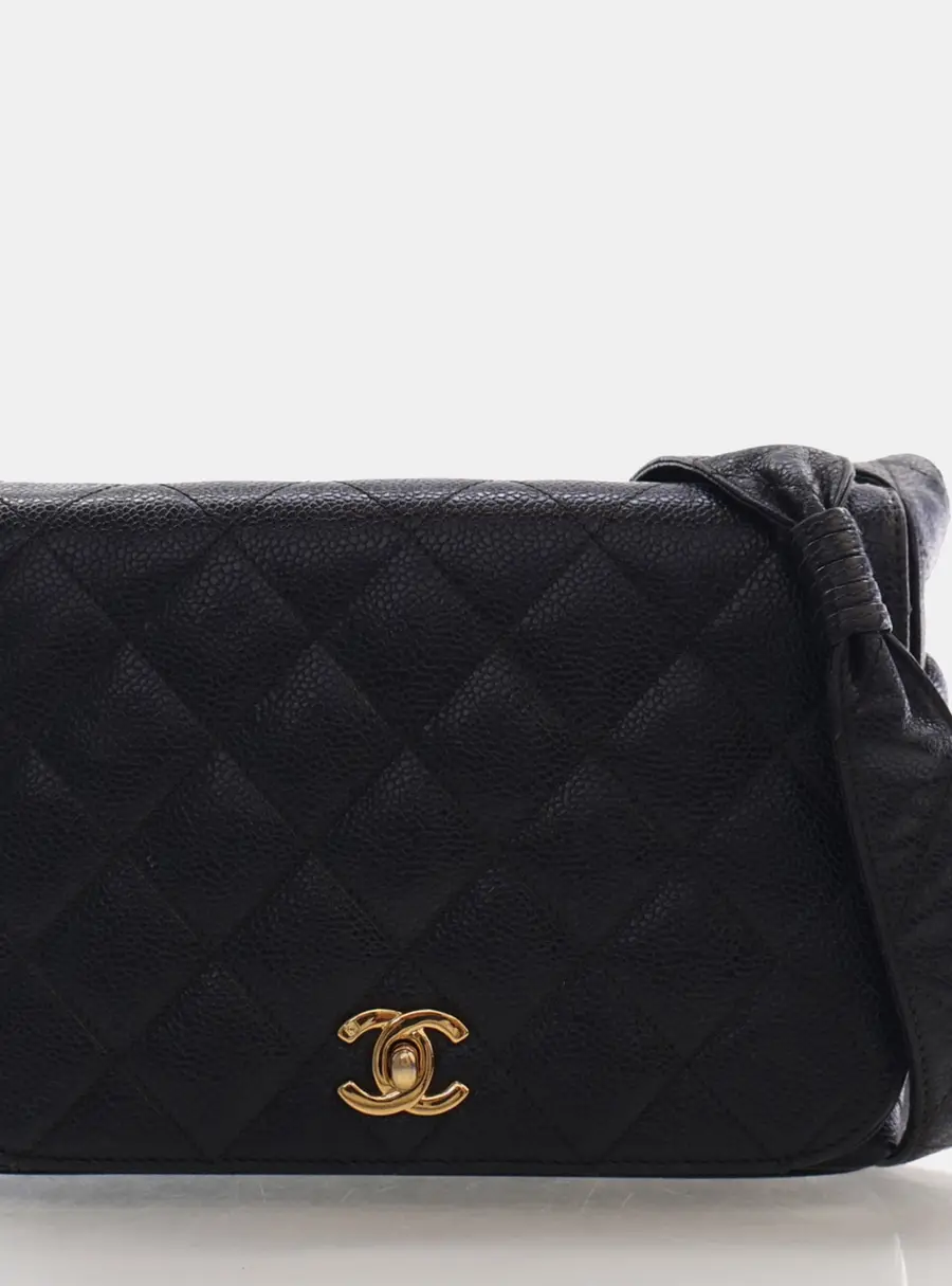 Chanel Vintage Medium Classic Double Flap Black Caviar Grained Calfskin Leather Shoulder Bag