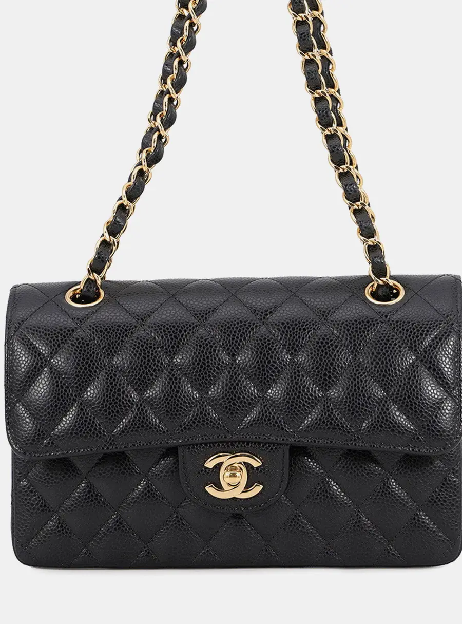 Chanel Matelasse W Flap Chain shoulder Bag Black Caviar Leather Size 23