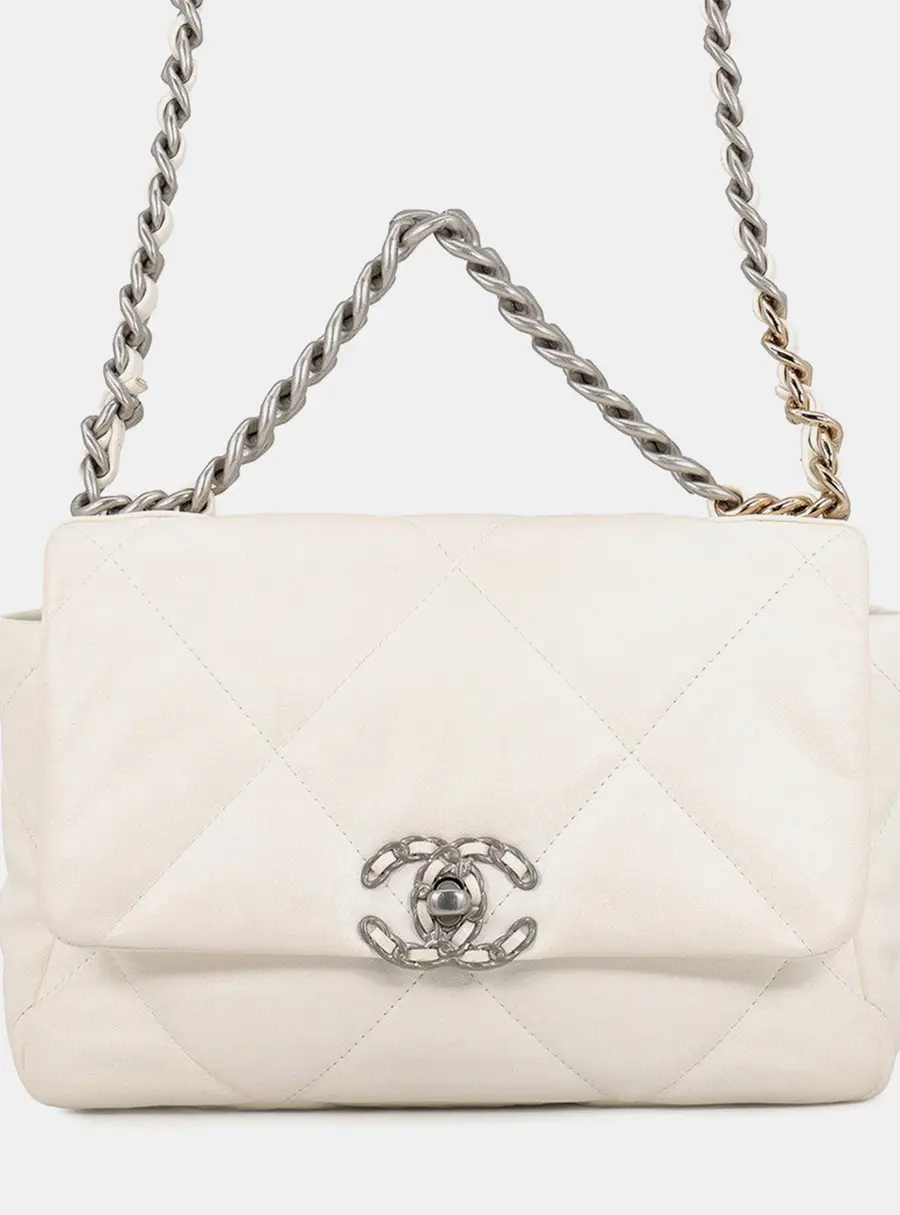 Chanel Chanel19 Chain shoulder Bag White Lambskin