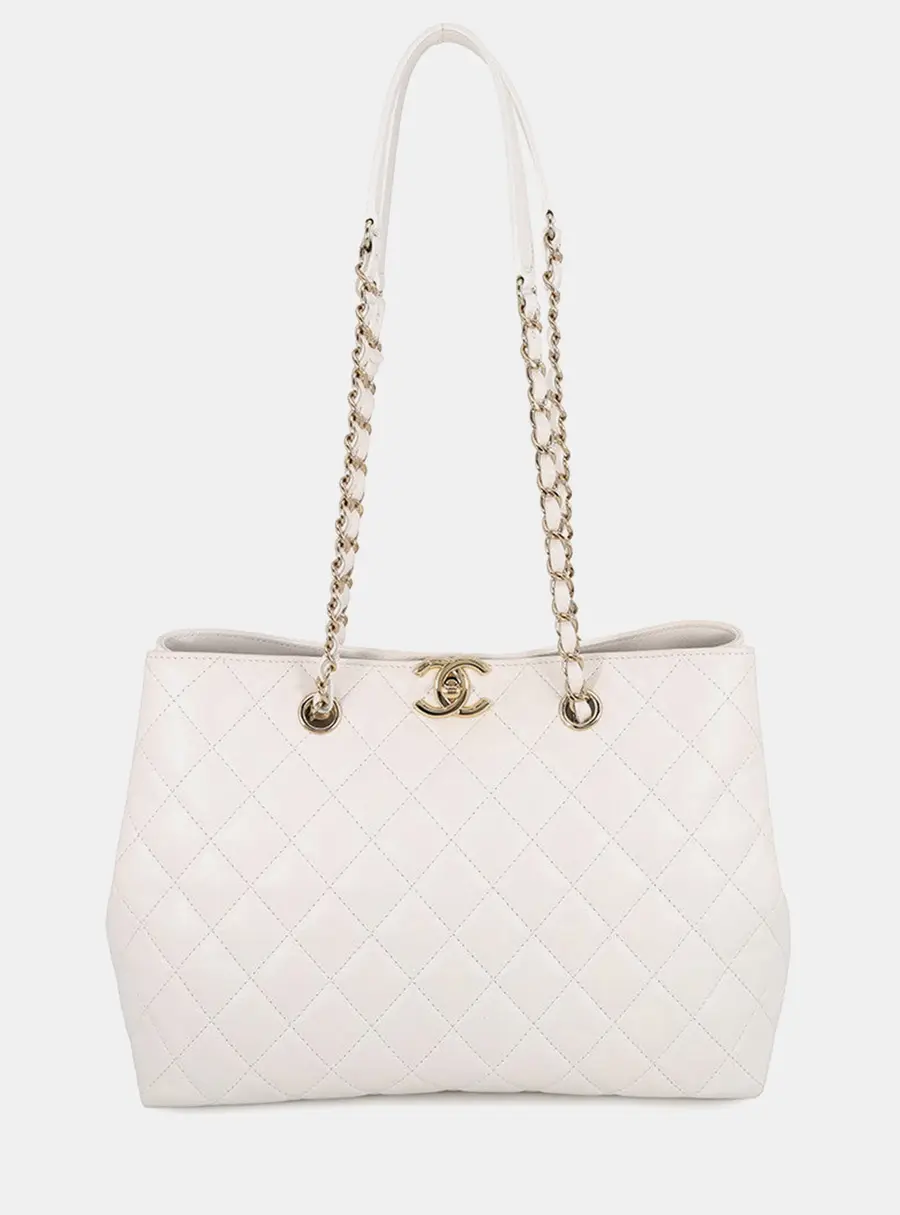 Chanel Chaintote Bag White Caviar Leather