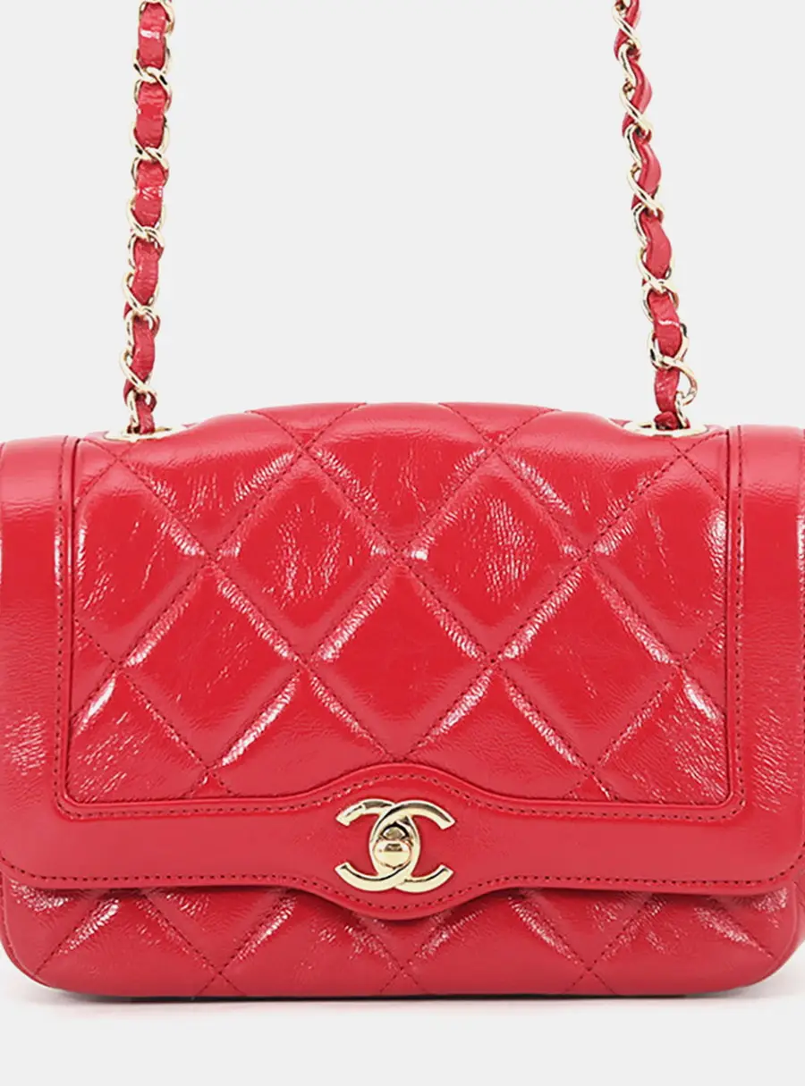 Chanel Matelasse Chain Shoulder Bag Red Shiny Calf Size 20