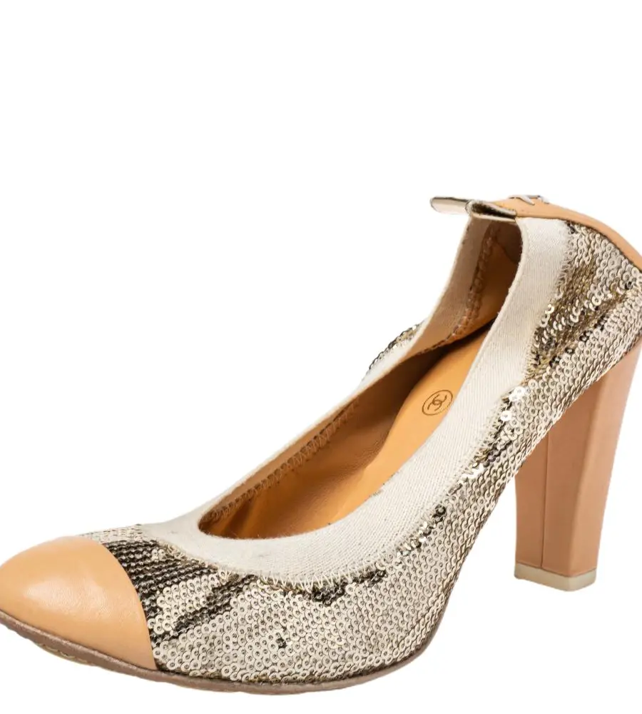 Chanel CC Size 35.5 Beige Leather and Sequins Block Heel Pumps