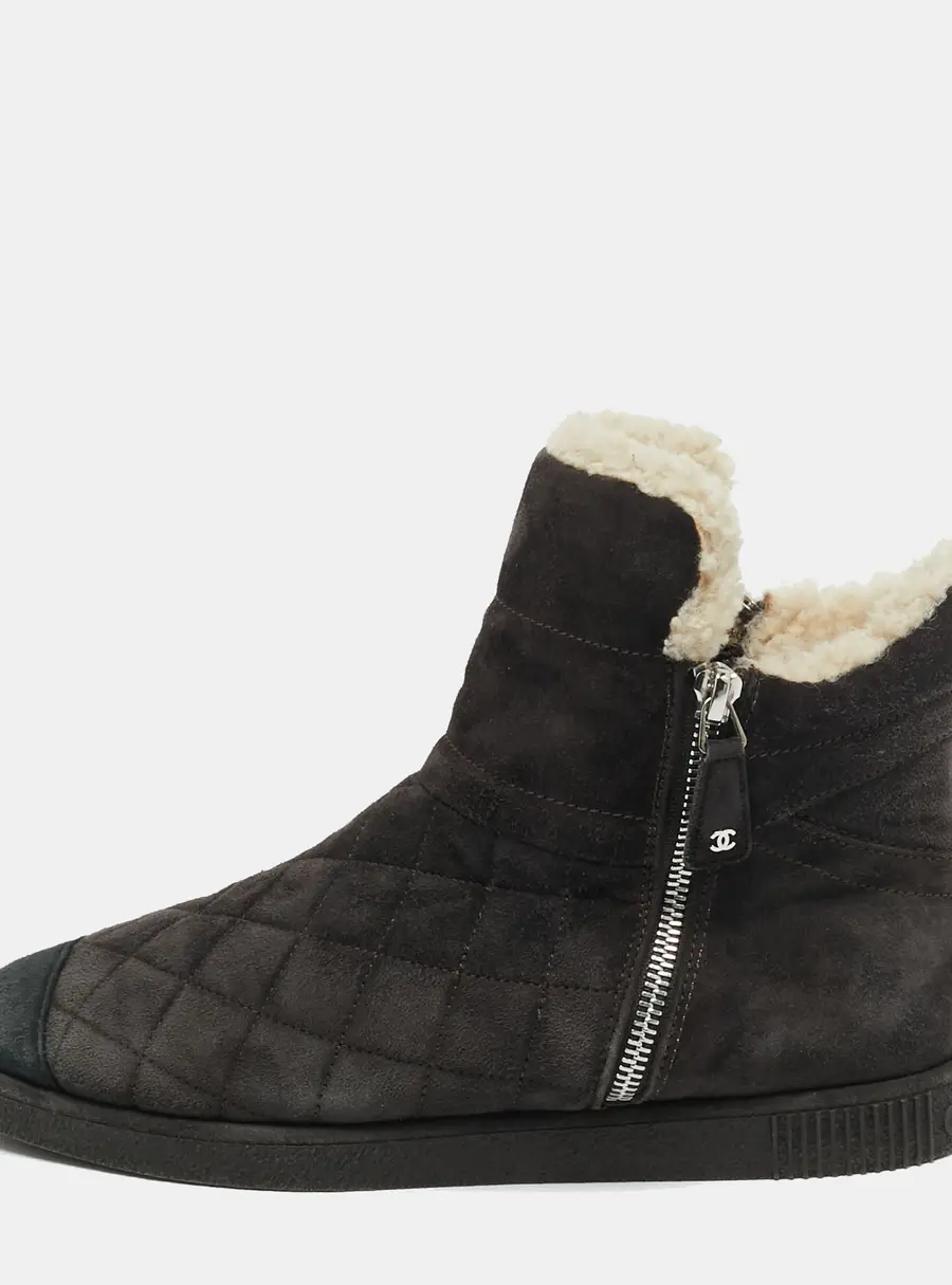 Chanel CC Size 37.5 Black Shearling and Suede Ankle Length Boots