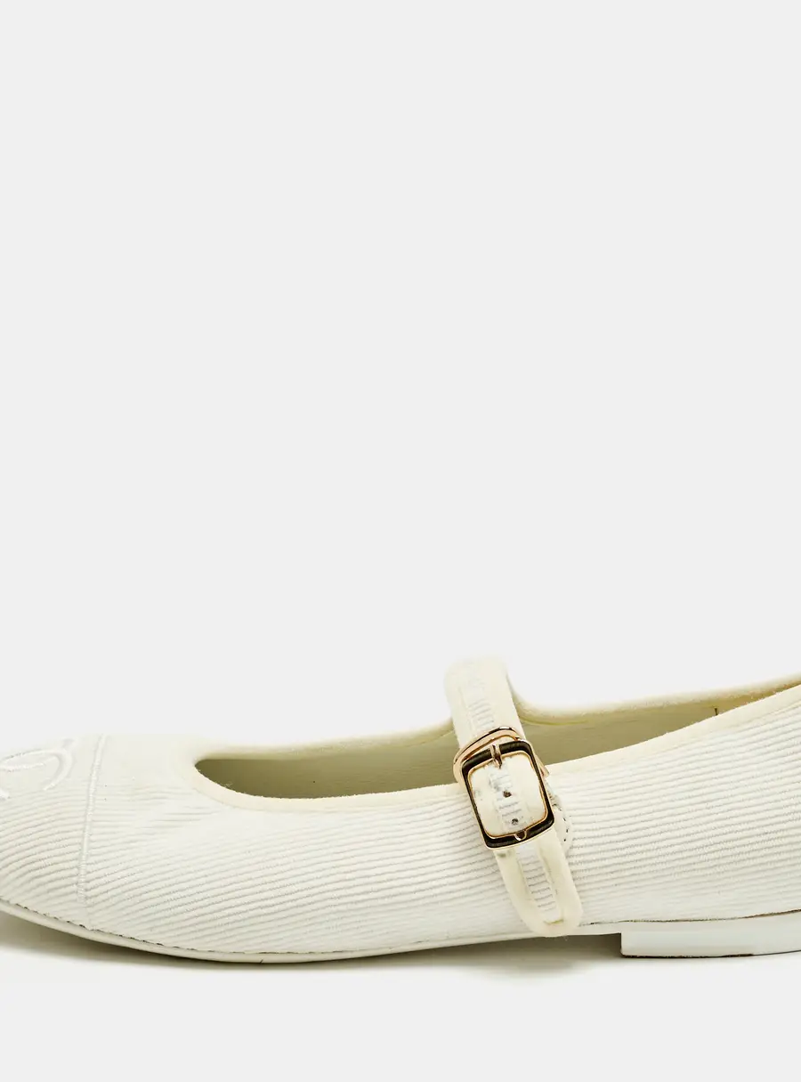 Chanel CC Size 40 White Fabric Mary-Jane Ballet Flats