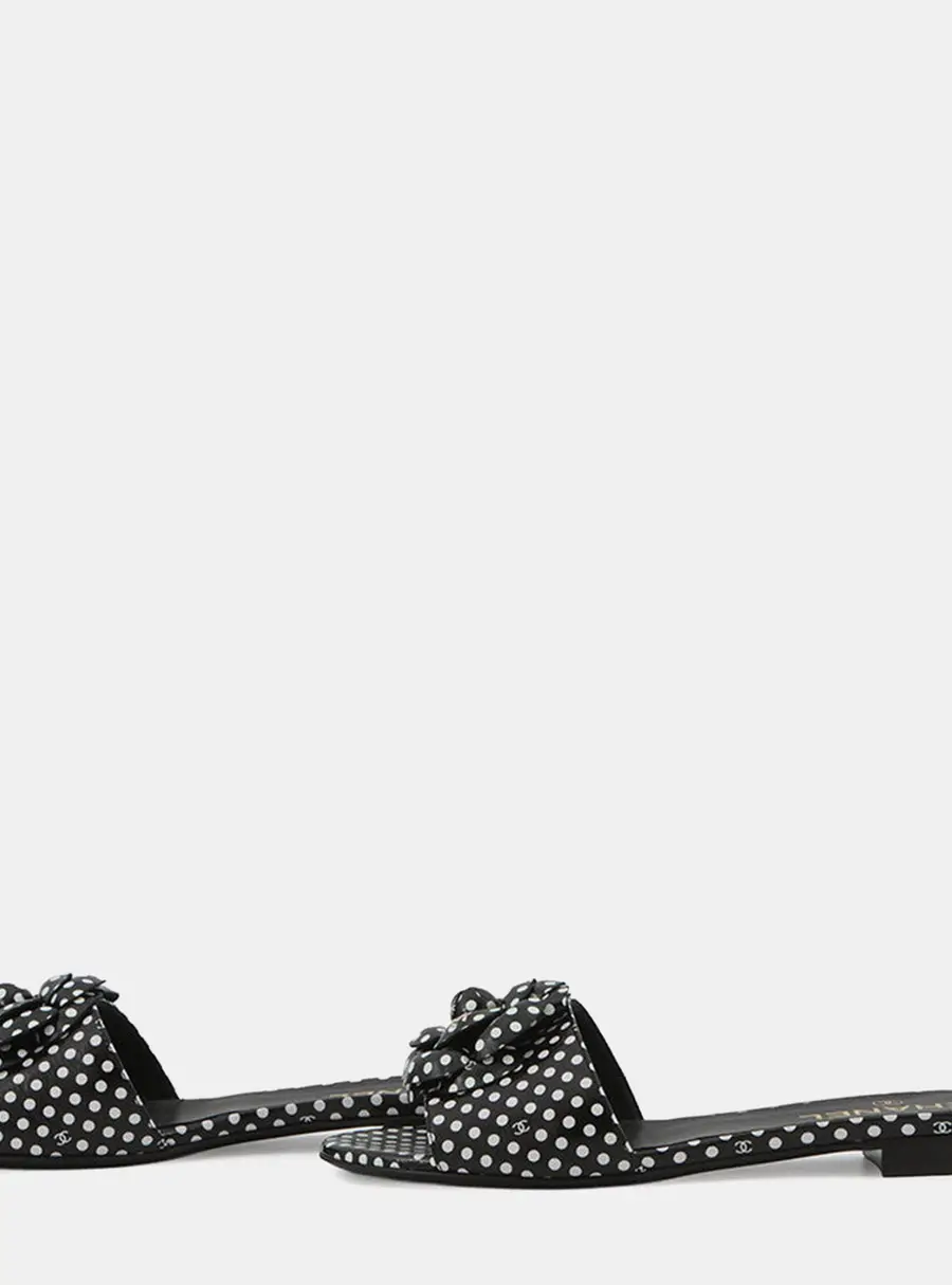 Chanel Camellia Dot Mules Sandals Black/White Lambskin Size 38