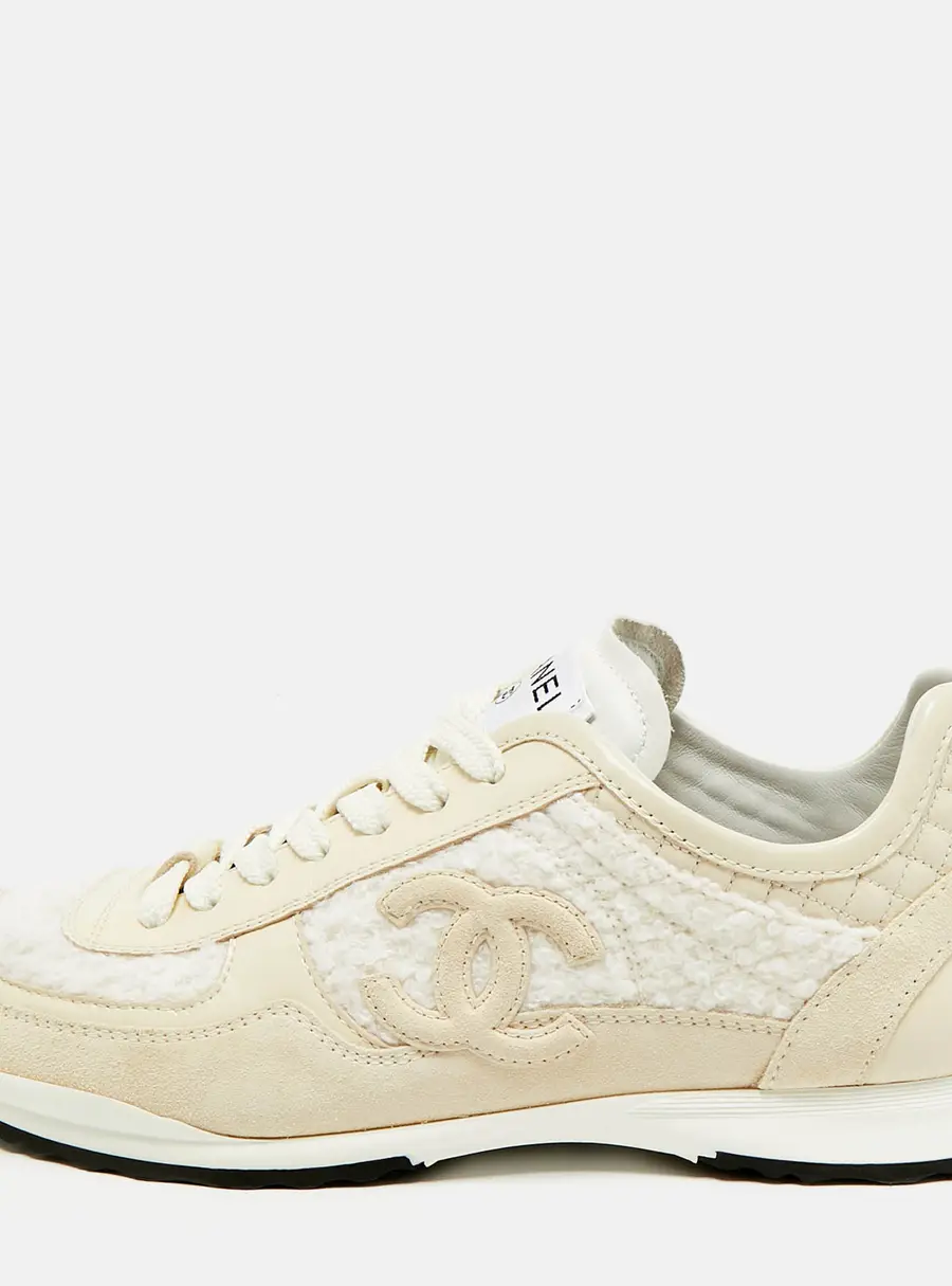 Chanel CC Size 38.5 Beige Leather and Tweed Low Top Sneakers