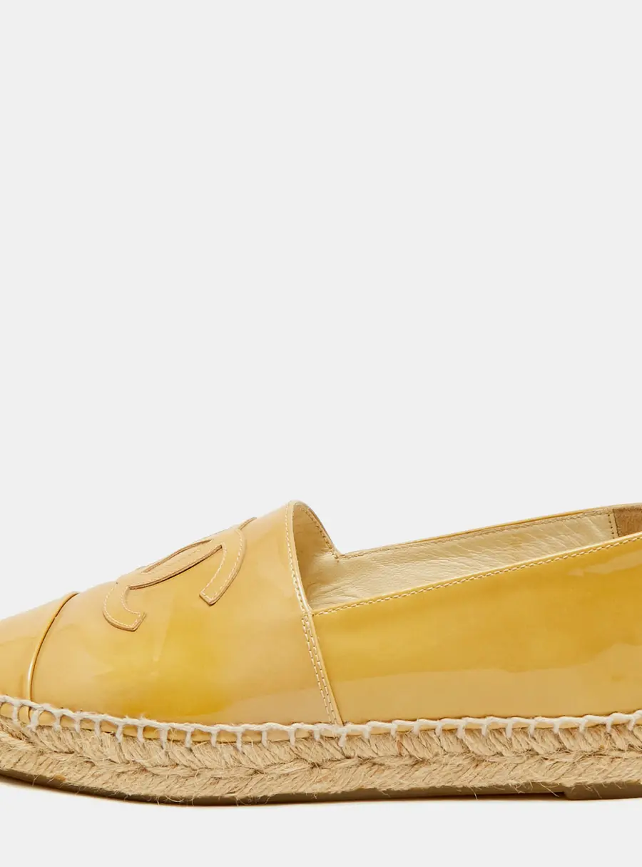 Chanel CC Size 37 Beige Patent Leather Cap Toe Espadrille Flats