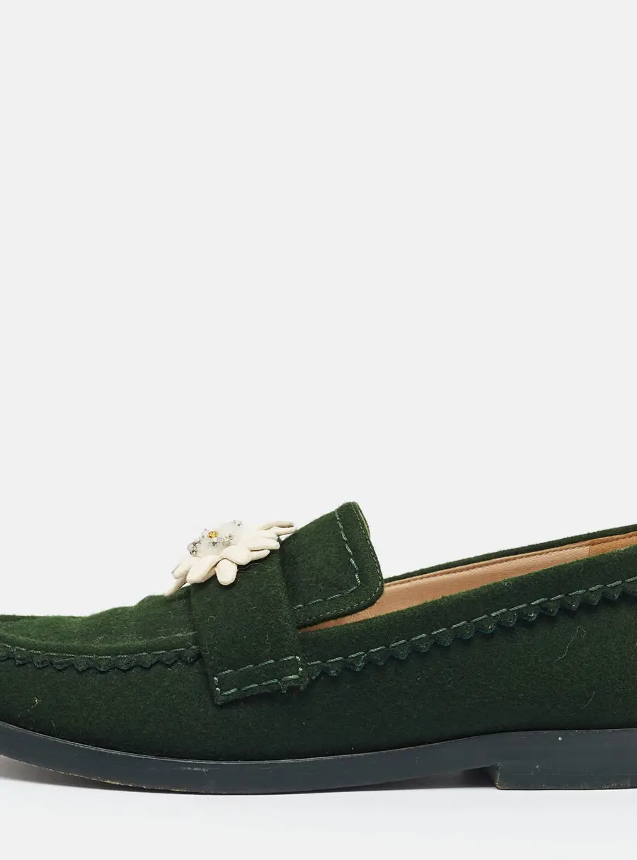 Chanel Size 38 Green Wool Edeweiss Flower Brooch Loafers