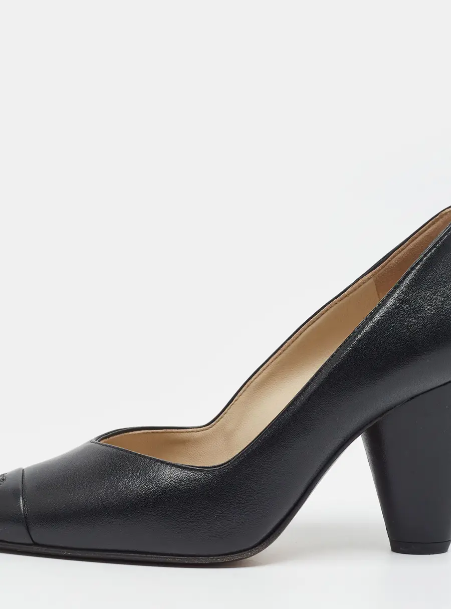 Chanel CC Size Black Leather Pointed Toe Pumps