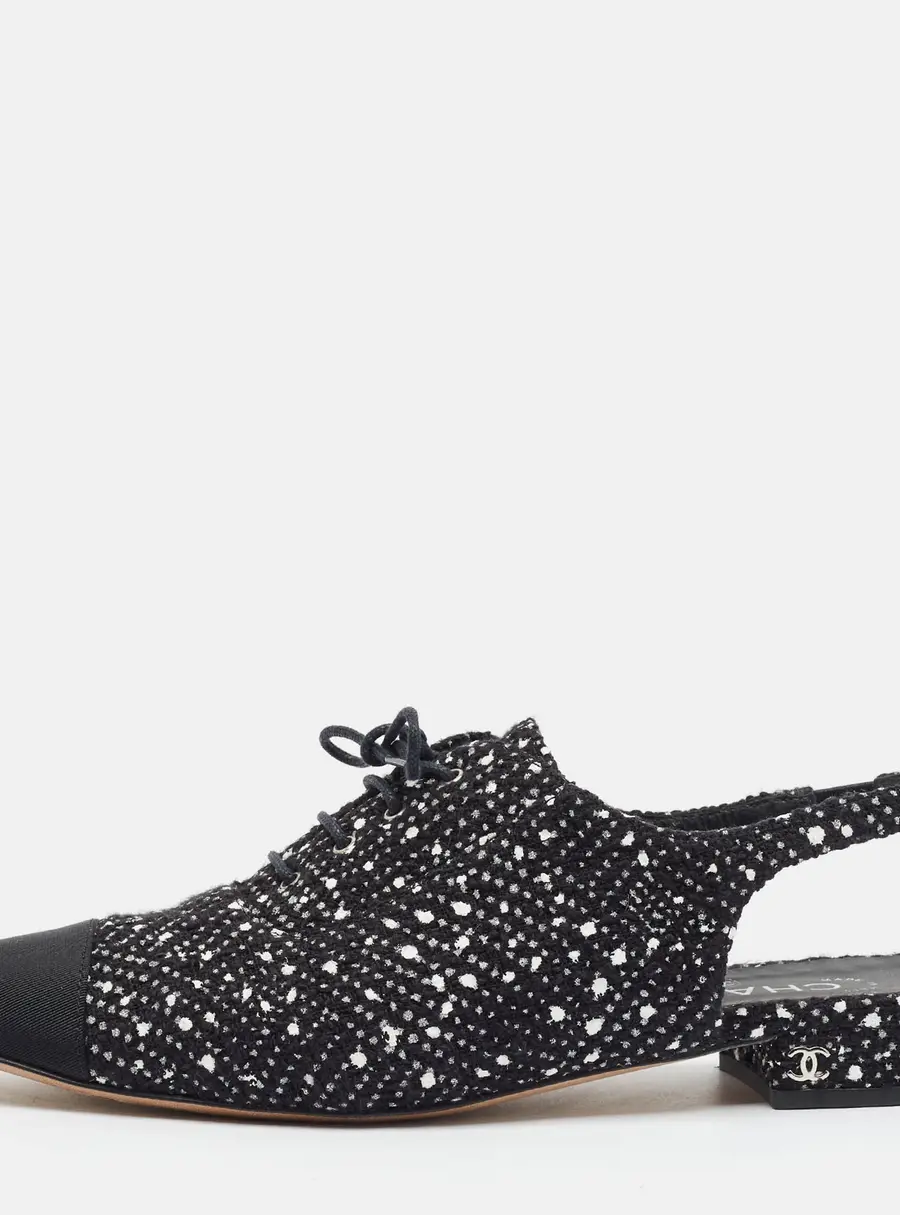 Chanel CC Size 39.5 Black/White Canvas and Tweed Slingback Flats