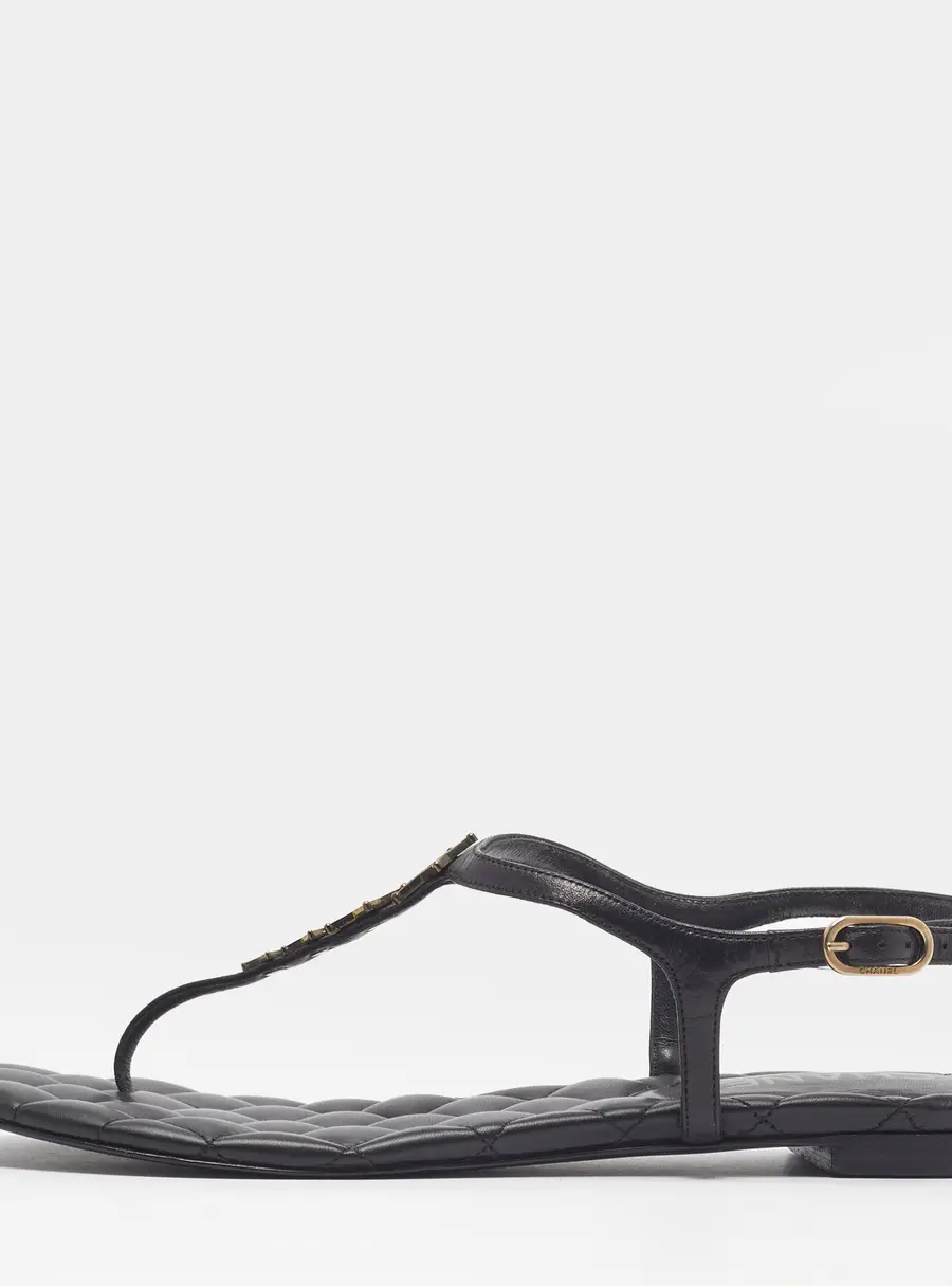 Chanel CC Size 39.5 Black Leather Ankle Strap Thong Sandals