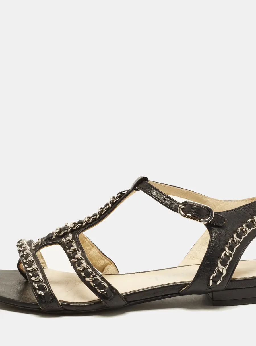 Chanel CC Size 35 Black Leather Chain Link Flat Sandals