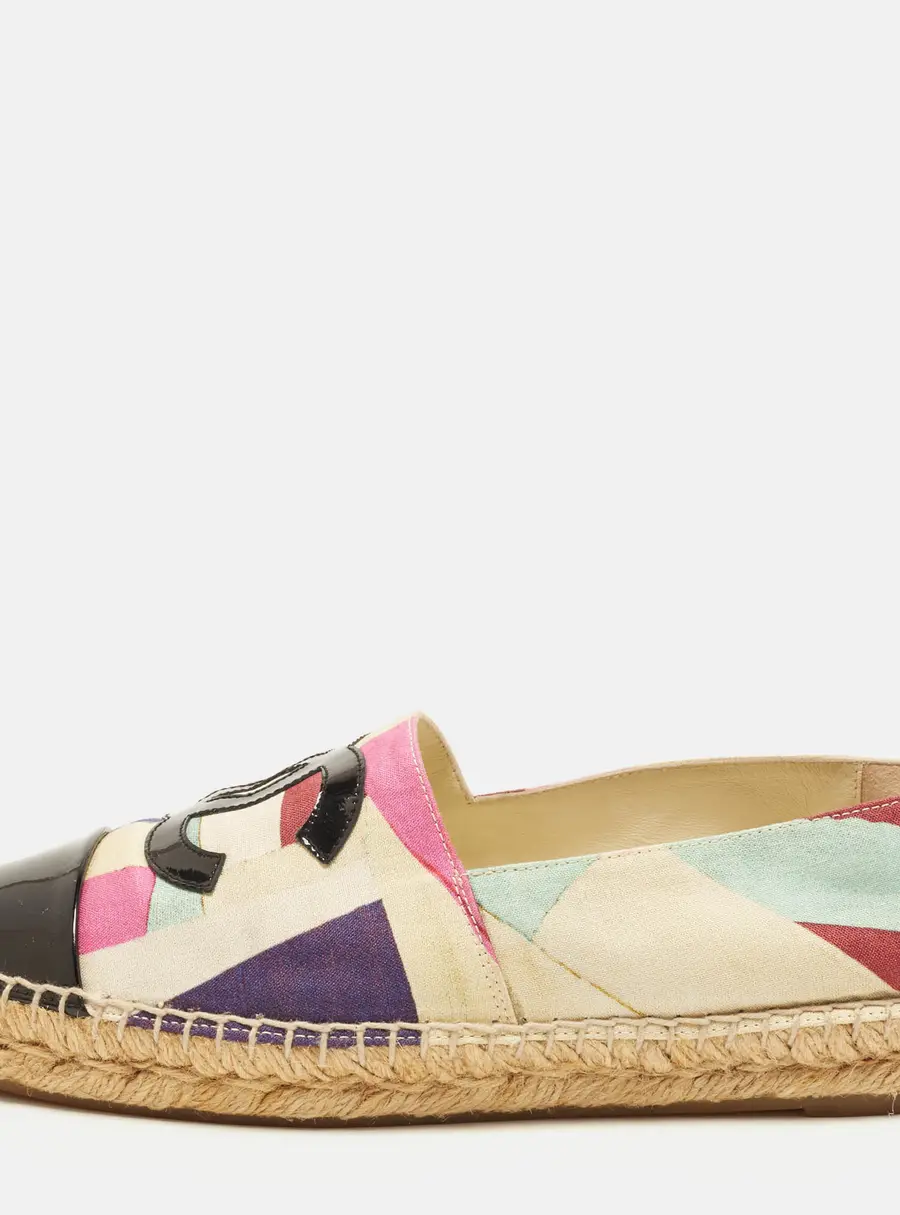 Chanel CC Size 39 Multicolor Canvas and Fabric Espadrille Flats