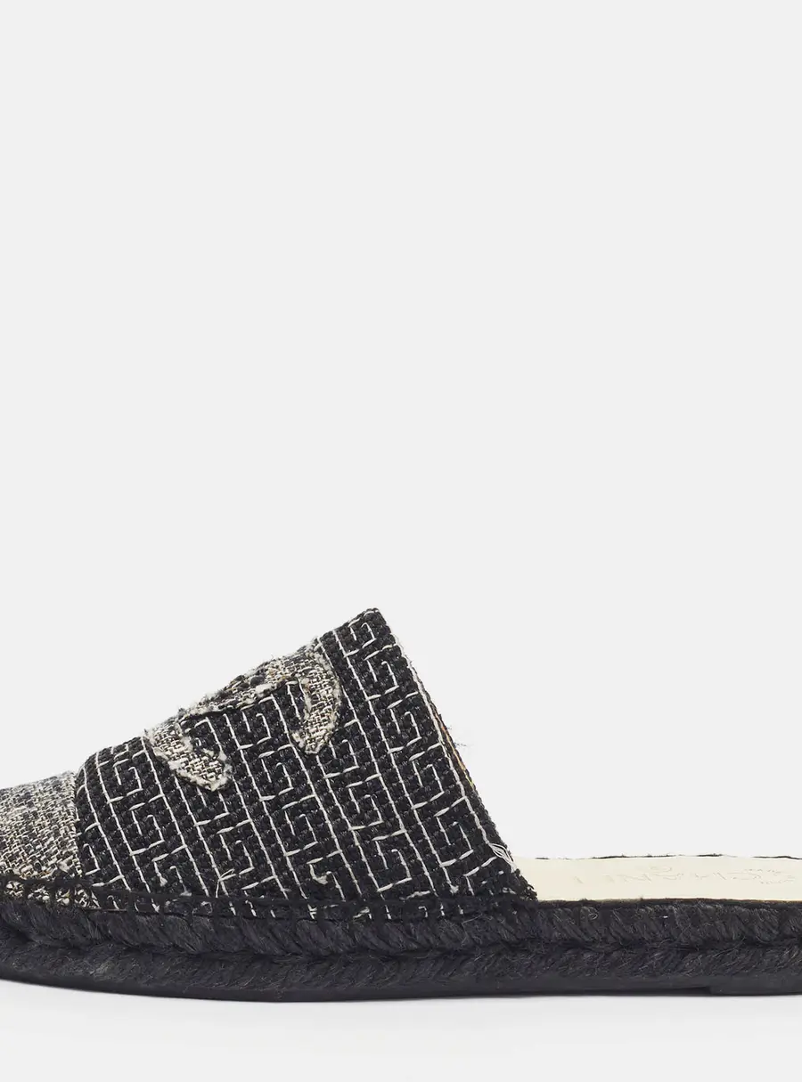 Chanel CC Size 39 Black/White Tweed Espadrille Flat Mules