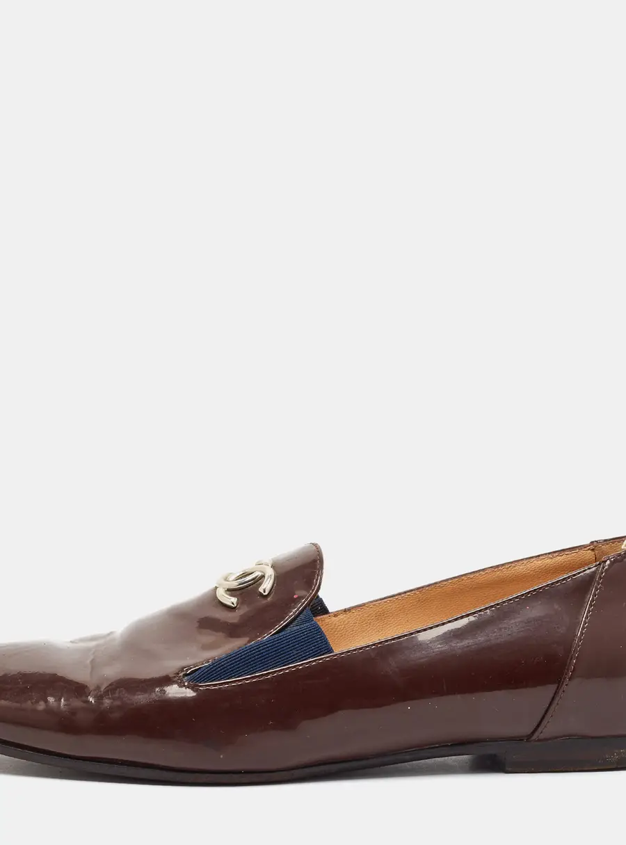 Chanel CC Size 37 Burgundy Patent Leather Smoking Slippers