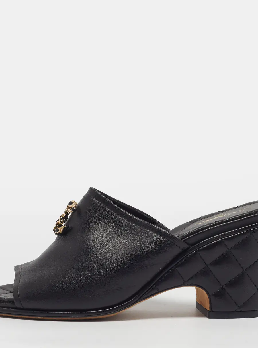 Chanel CC Size 38.5 Black Leather Slide Sandals