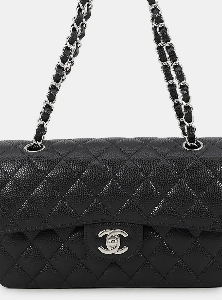 Chanel Matelasse W Flap Chain shoulder Bag Black Caviar Leather Size 23