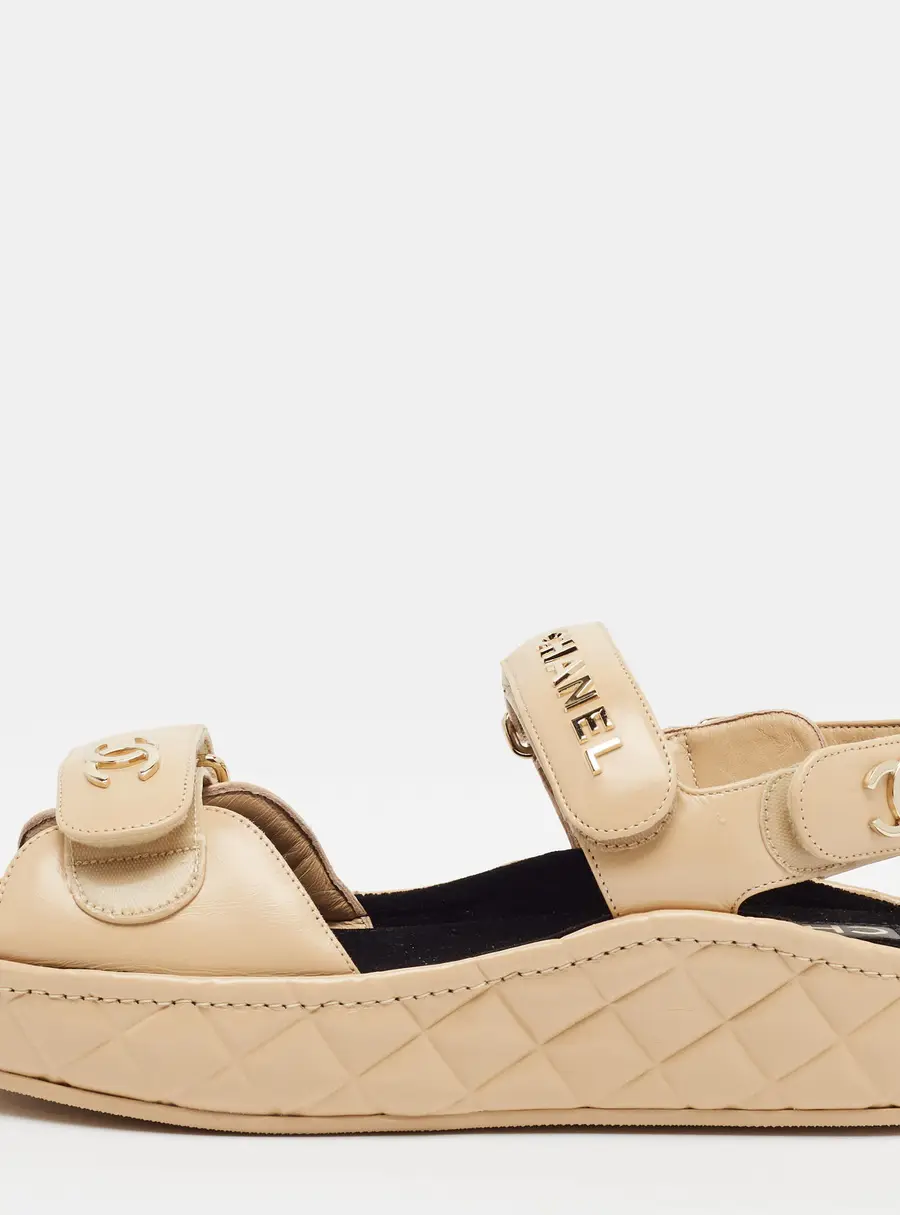 Chanel CC Size 40 Beige Leather Platform Sandals