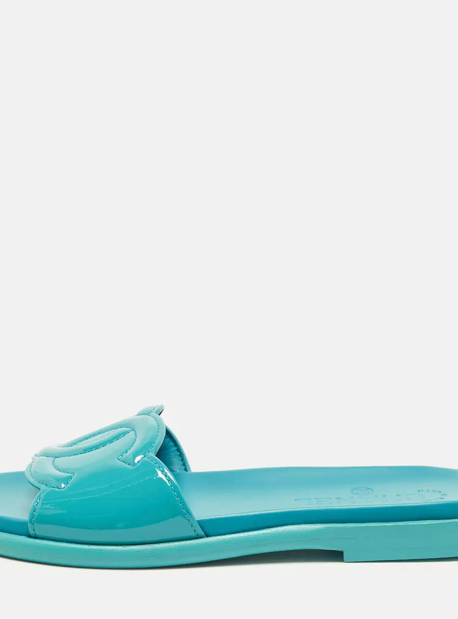 Chanel CC Size 37 Blue Patent Leather Flat Slides