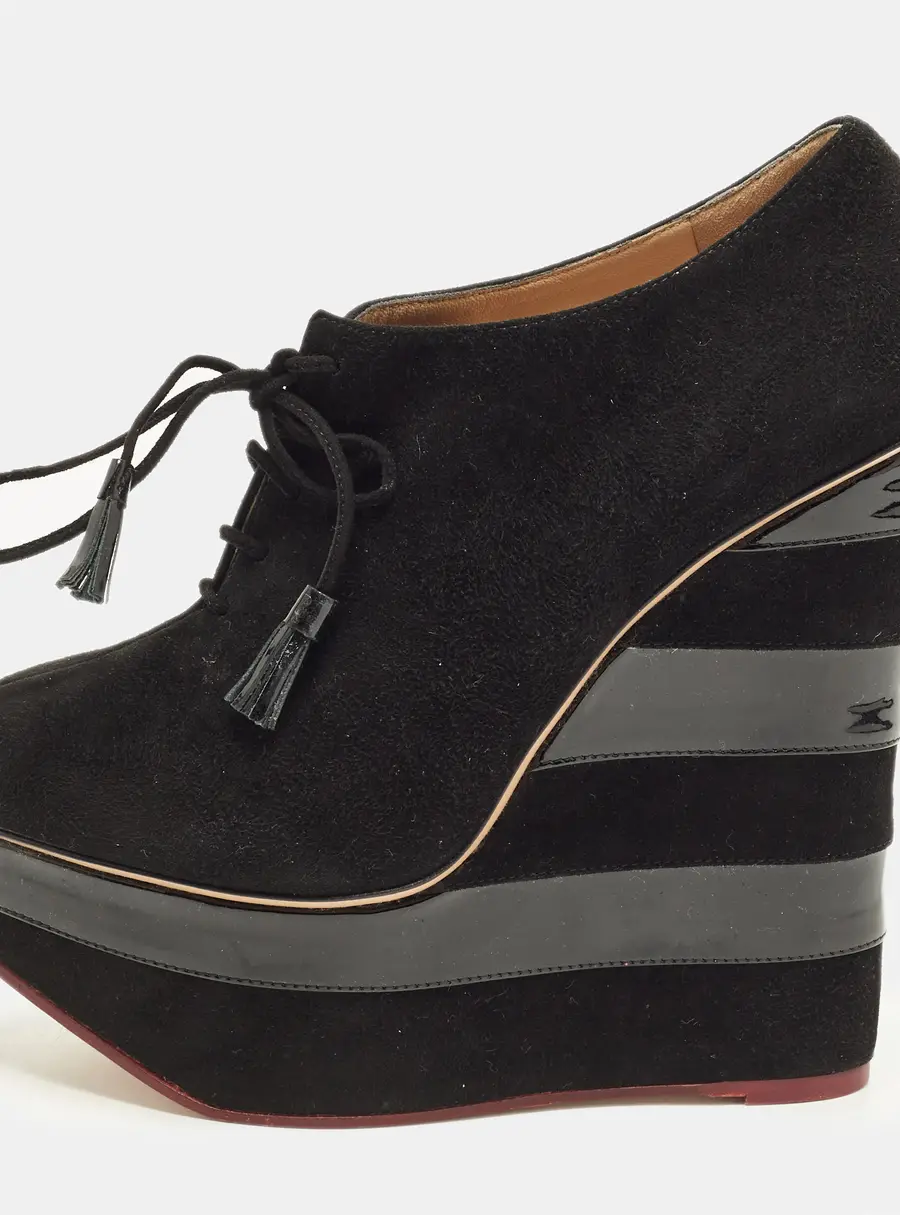 Charlotte Olympia Martha Size 39.5 Black Patent Leather and Suede Wedge Booties