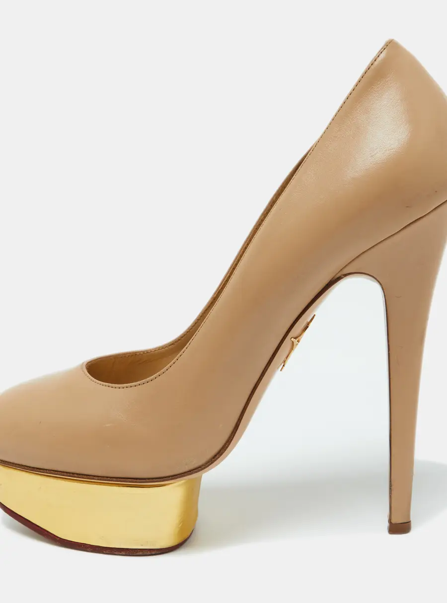 Charlotte Olympia Beige Leather Dolly Platform Pumps Size 39.5