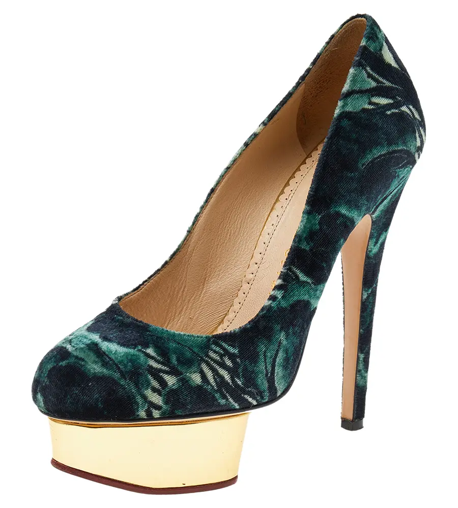 Charlotte Olympia Green Printed Velvet Dolly Platform Pumps Size 36