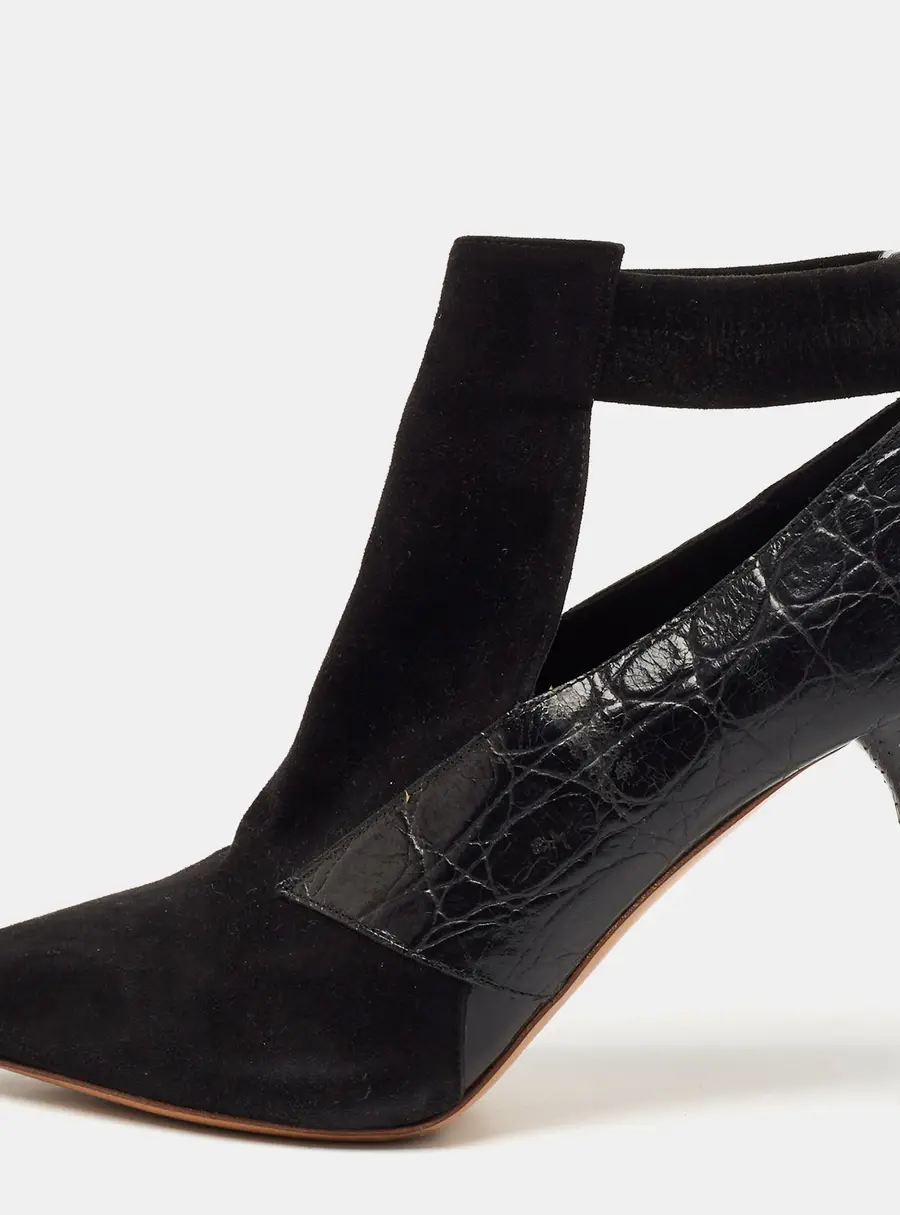 Chloe Black Croc Embossed Leather and Suede Ankle Length Boots Size 36