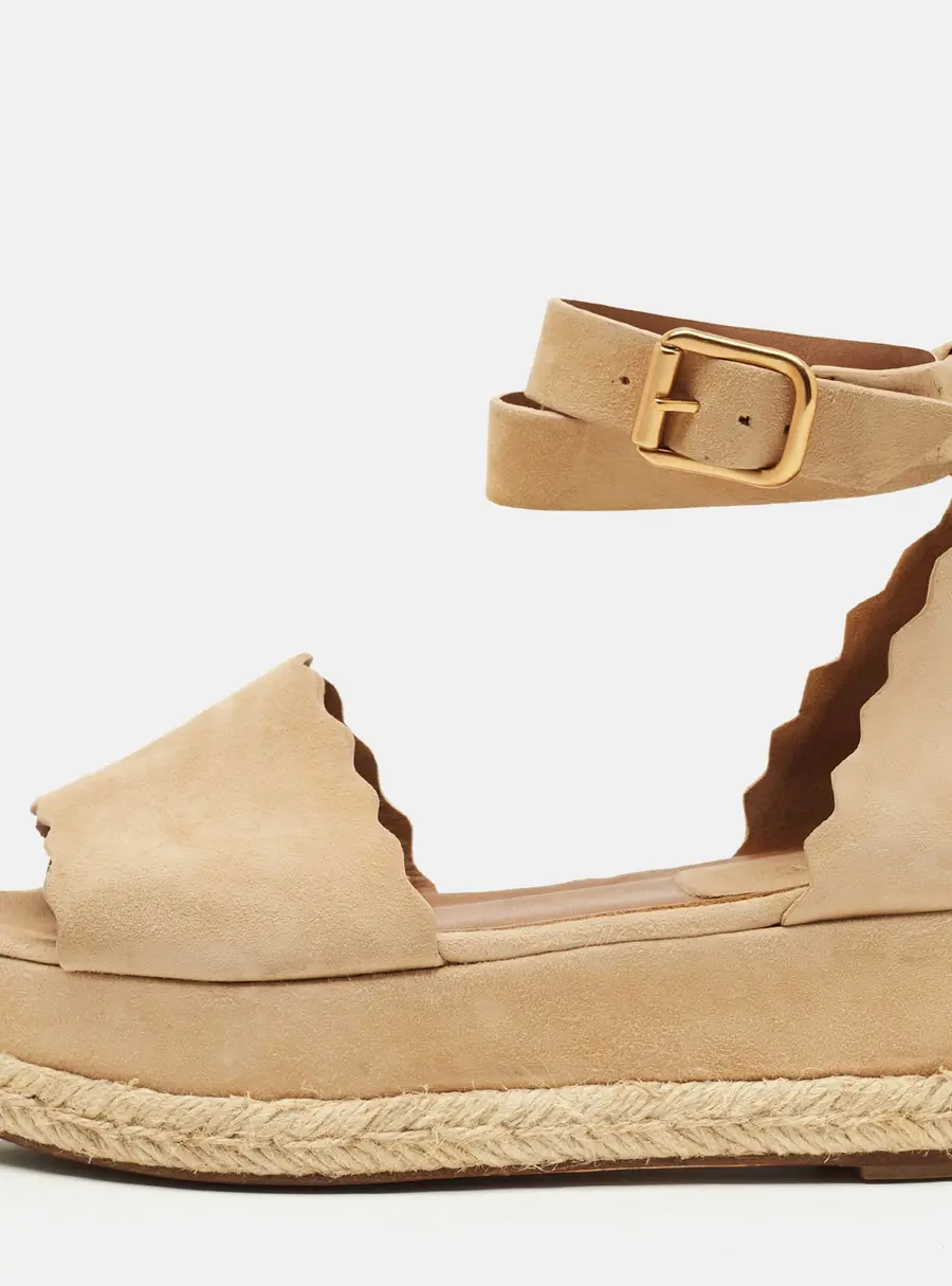 Chloe Size 37 Tan Scalloped Suede Wedge Sandals