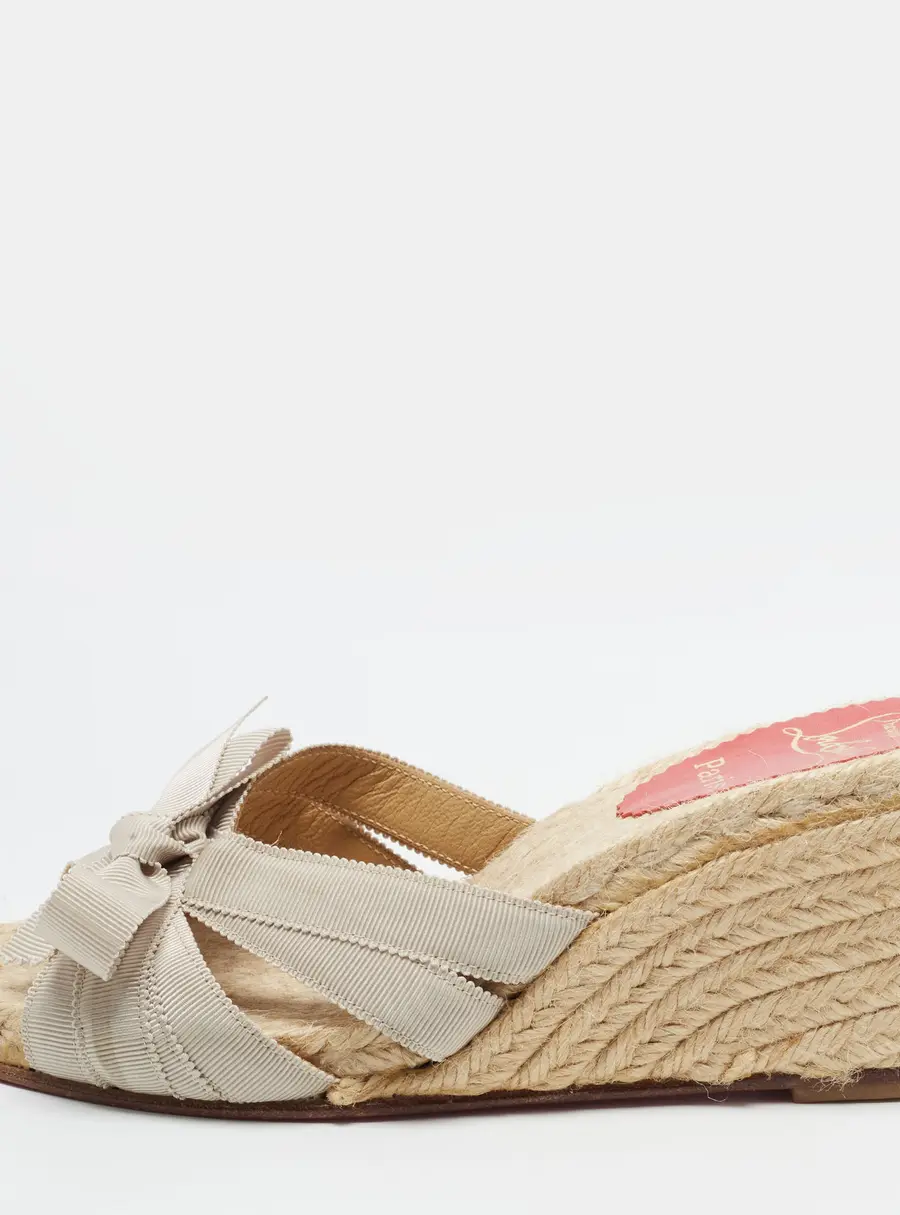 Christian Louboutin Size 37 Beige Fabric Bow Espadrille Slide Wedge Sandals